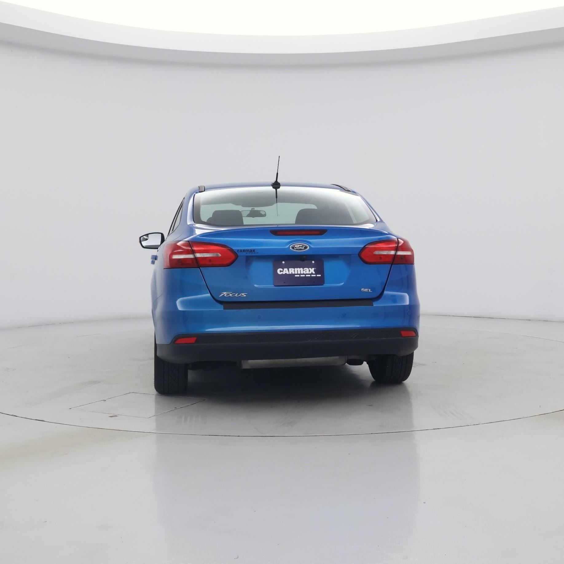 Thumbnail: 2017 Ford Focus - 6