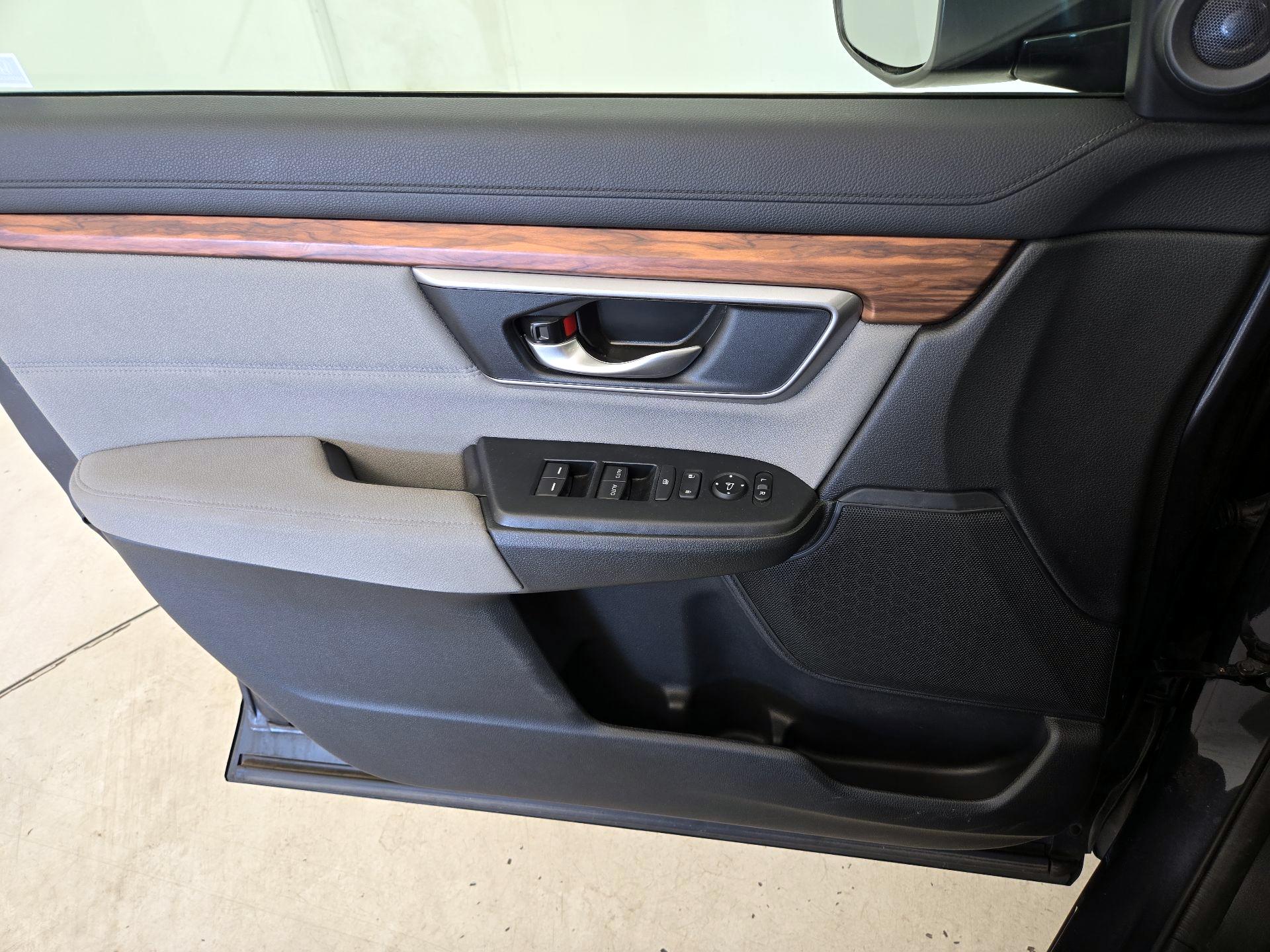 Thumbnail: 2018 Honda CR-V - 12