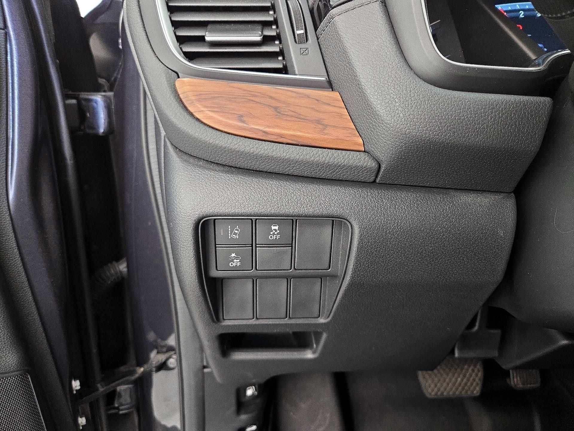 Thumbnail: 2018 Honda CR-V - 13
