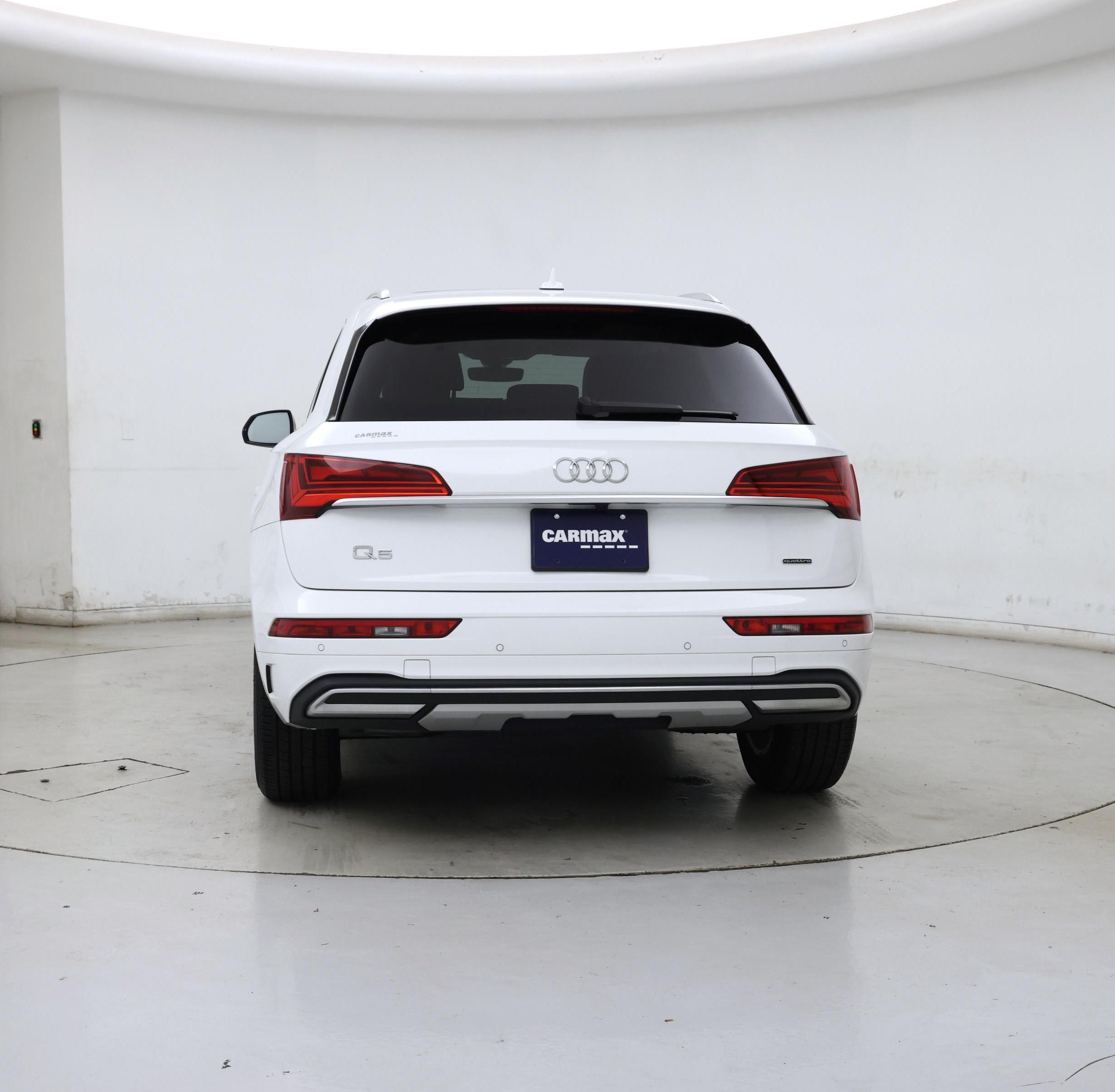 Thumbnail: 2024 Audi Q5 - 6