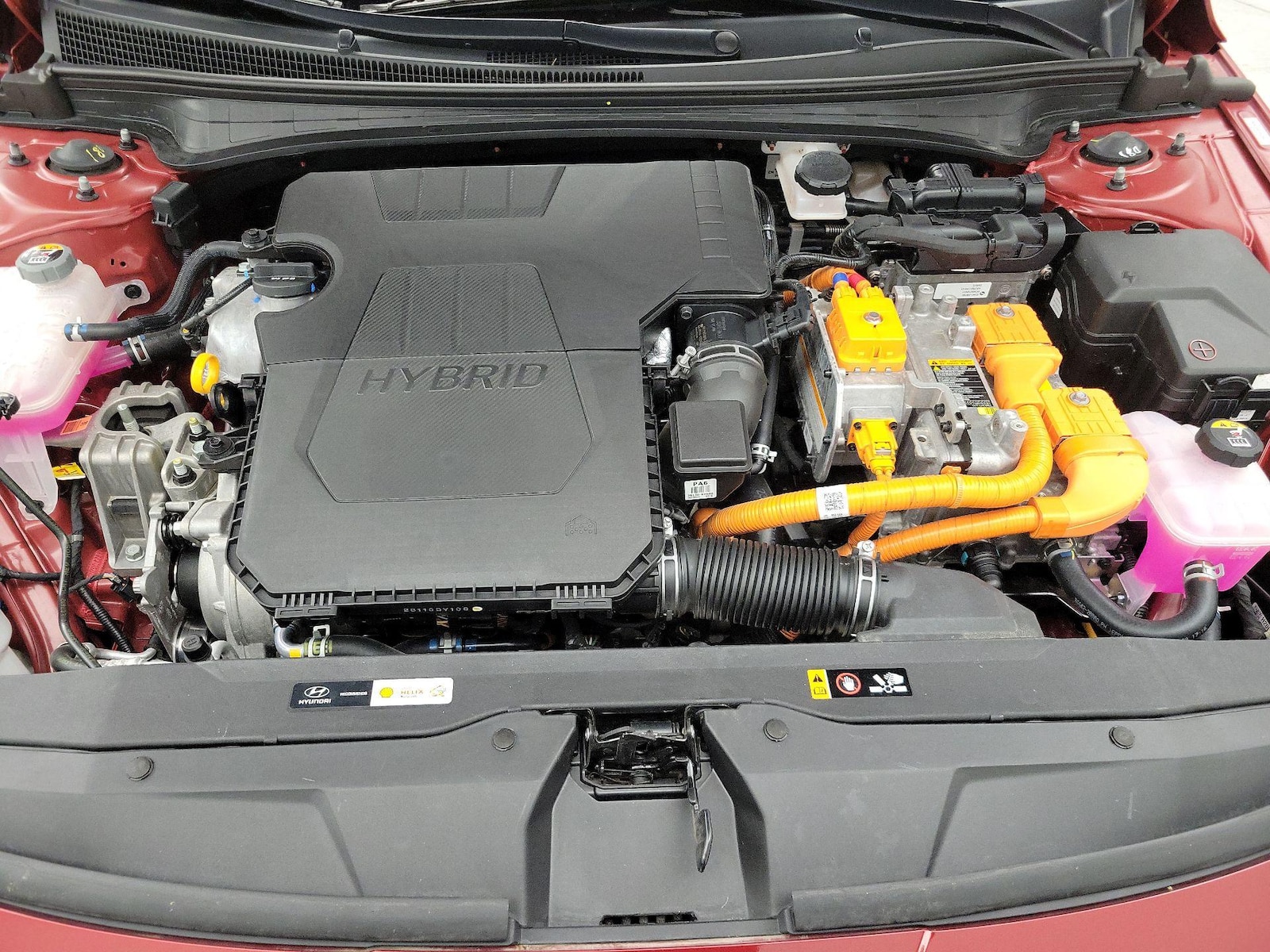 2023 Hyundai Elantra Limited - Photo 24