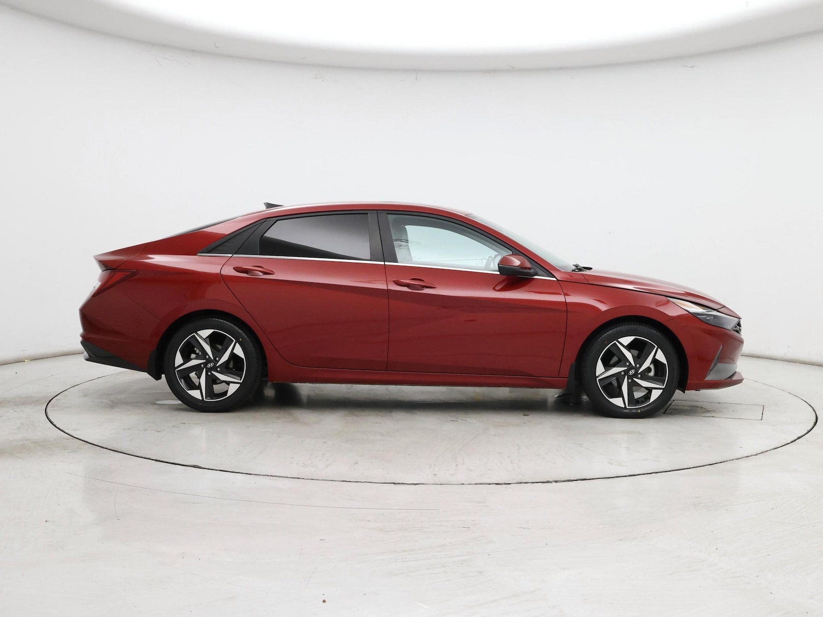 2023 Hyundai Elantra Limited - Photo 8