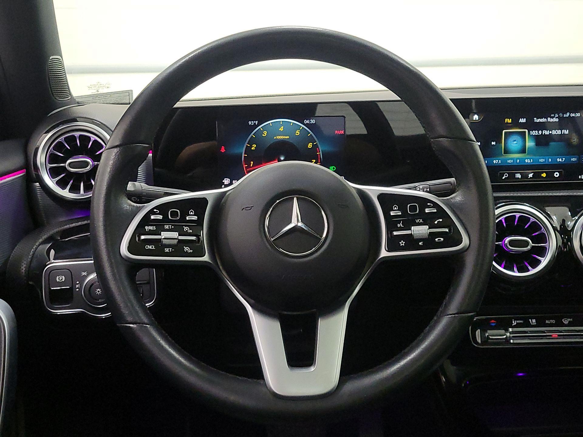 Thumbnail: 2019 Mercedes-Benz A-Class - 10