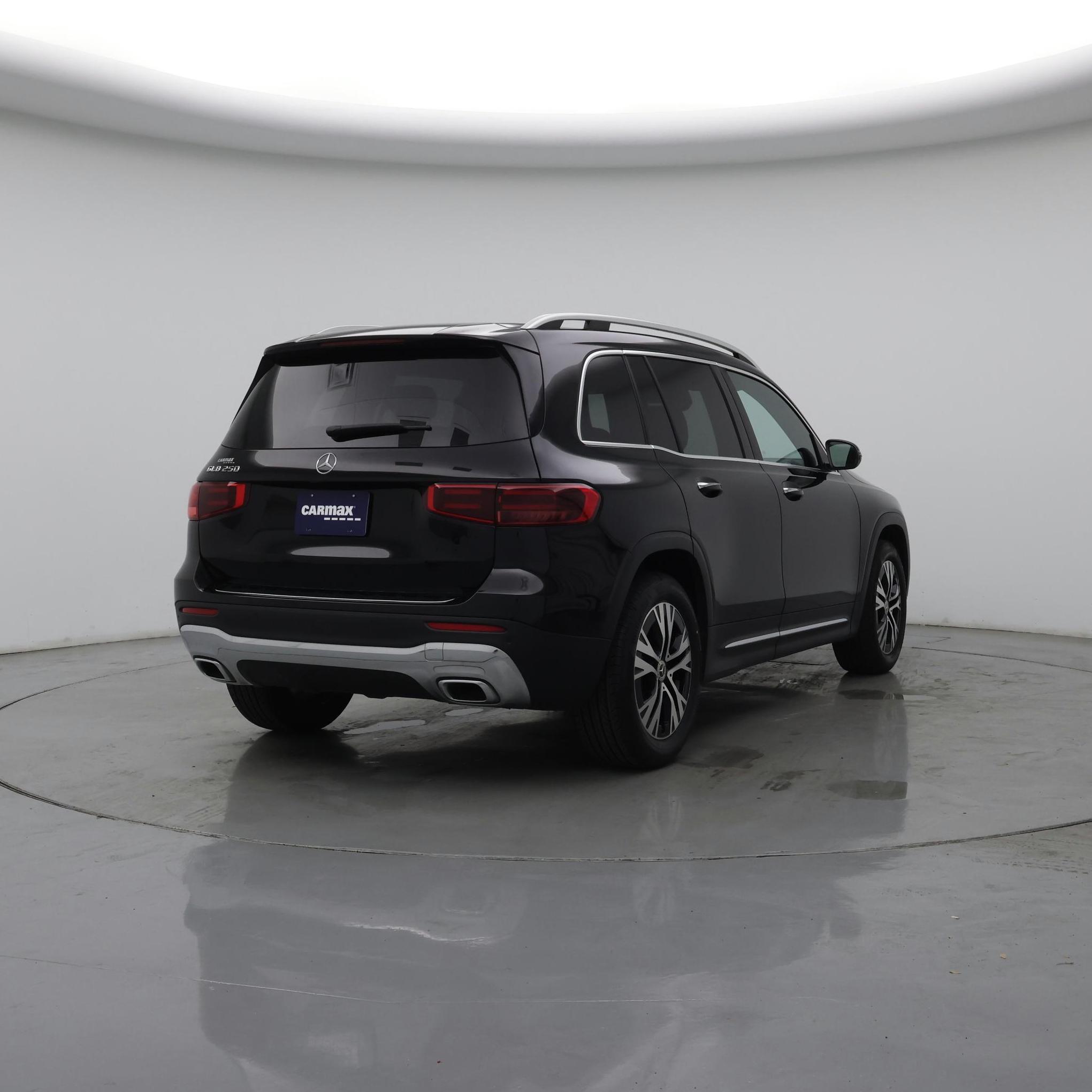 Thumbnail: 2024 Mercedes-Benz GLB - 8