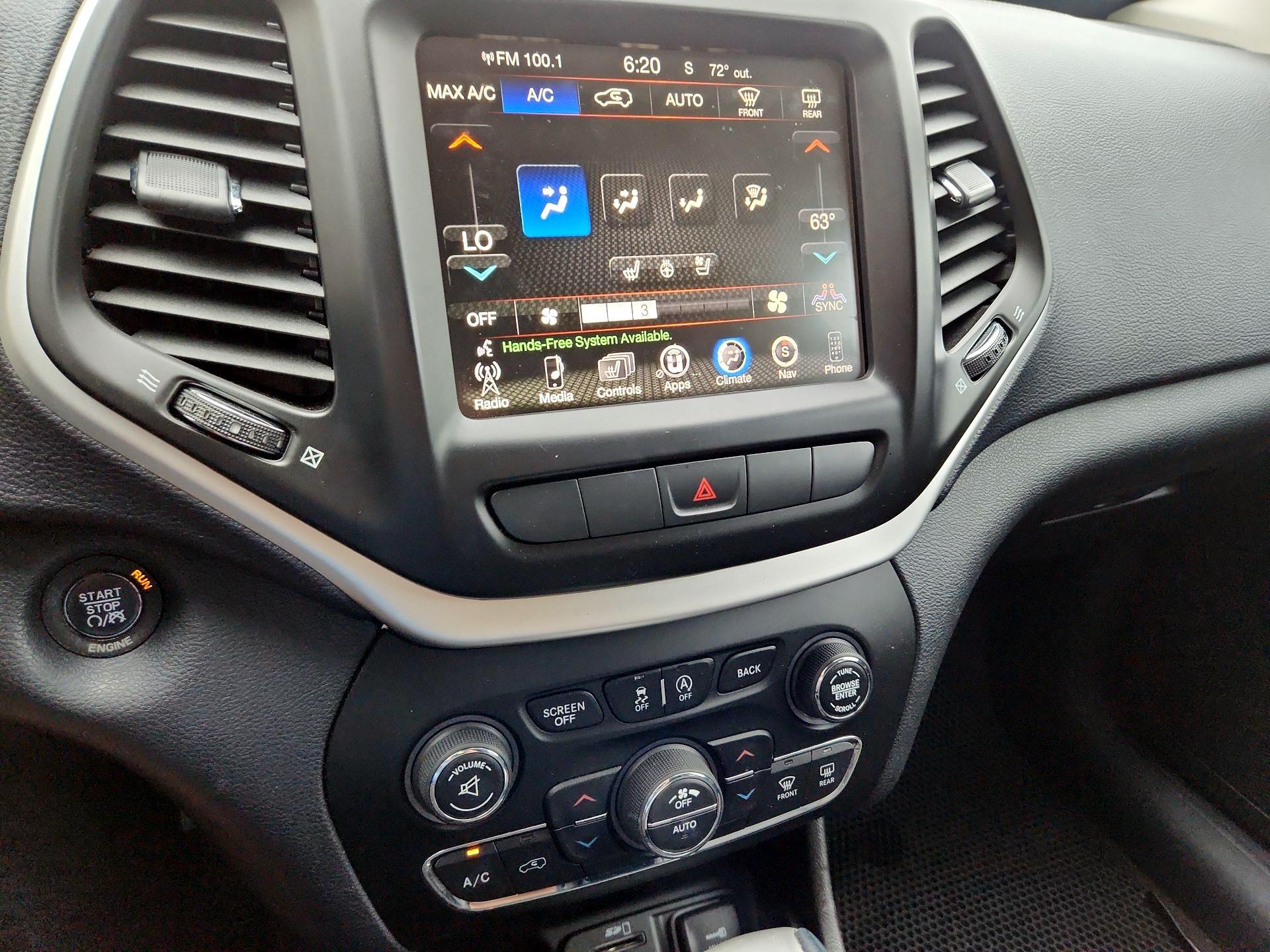 Thumbnail: 2015 Jeep Cherokee - 17
