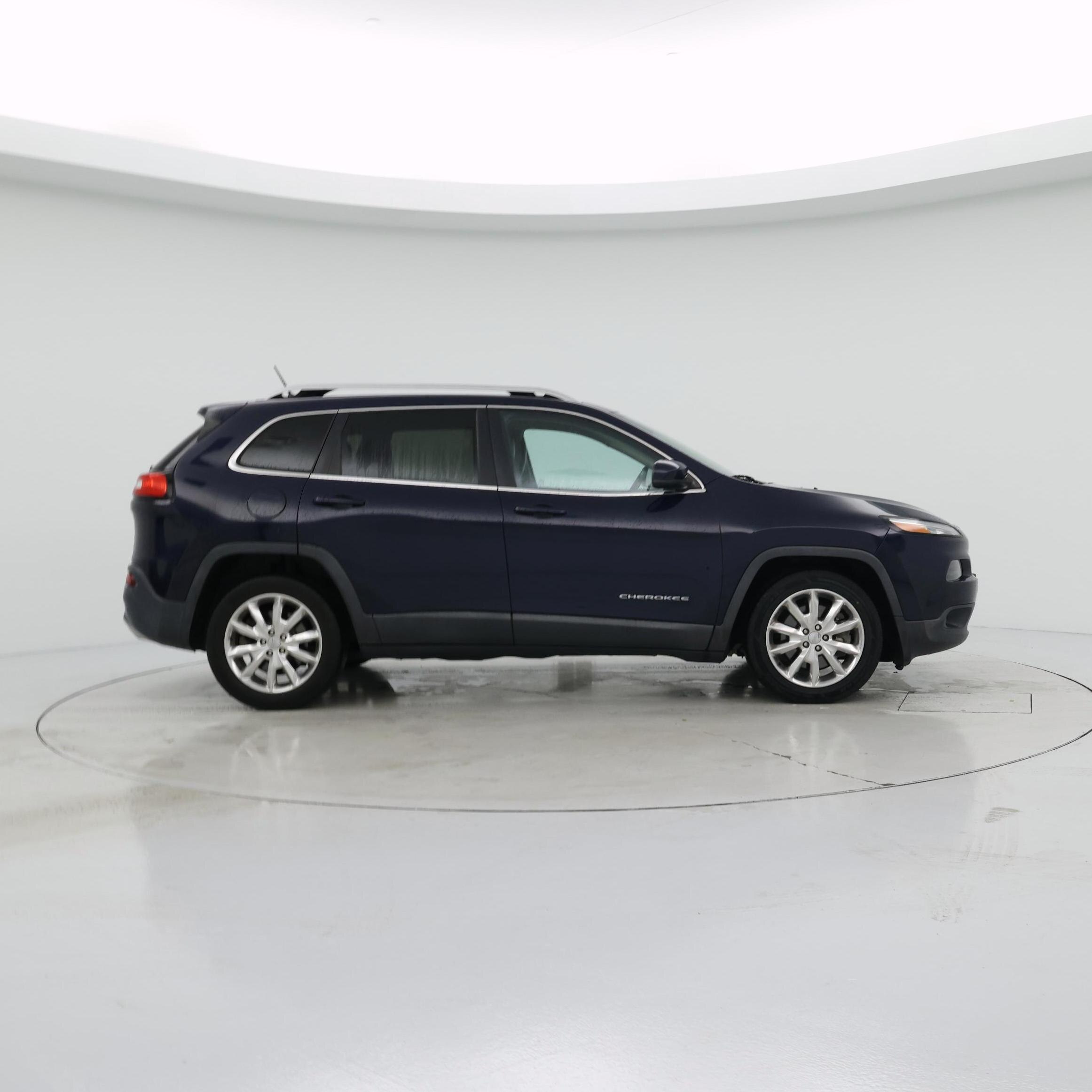 Thumbnail: 2015 Jeep Cherokee - 7