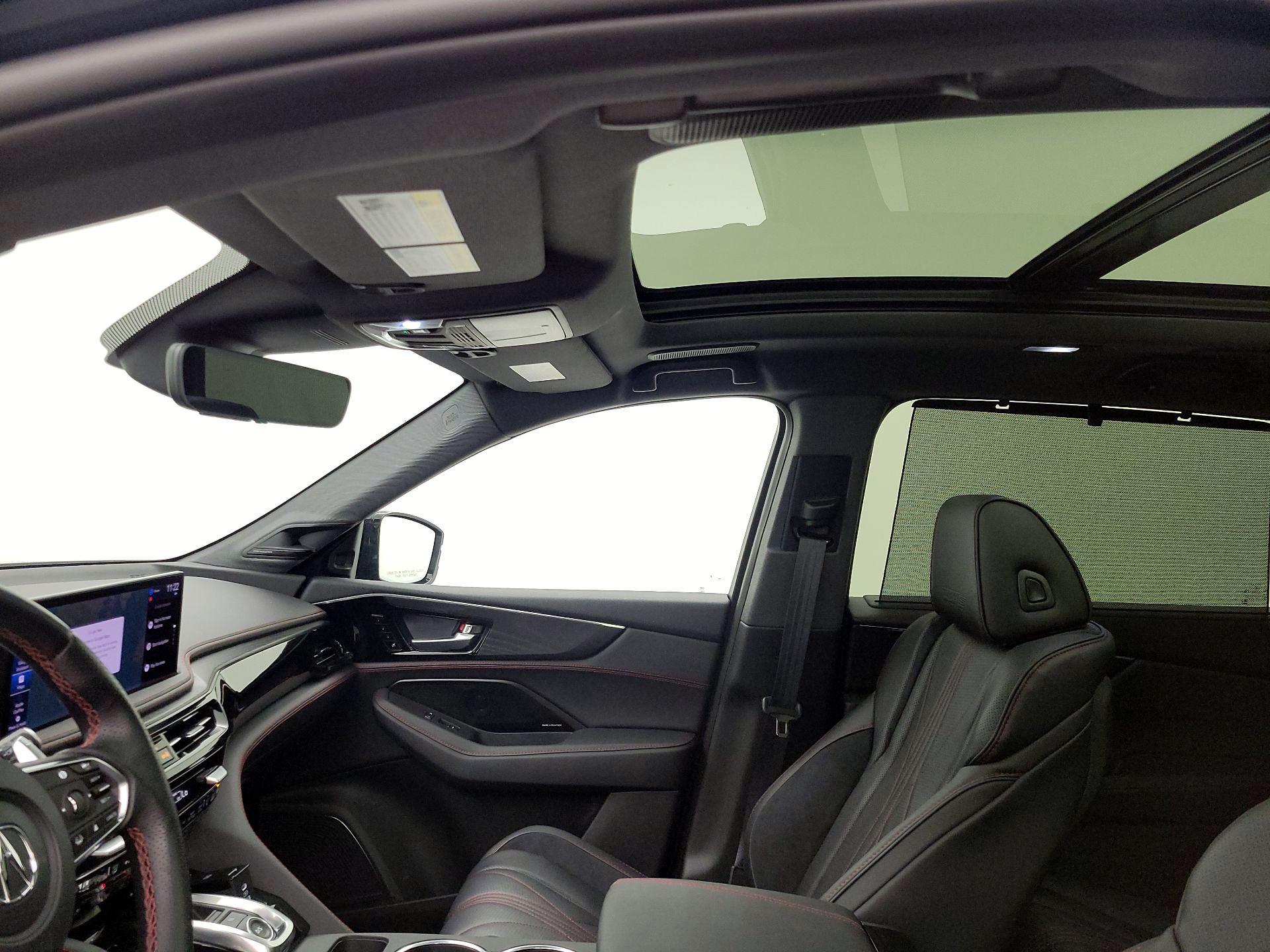 Thumbnail: 2025 Acura MDX - 20