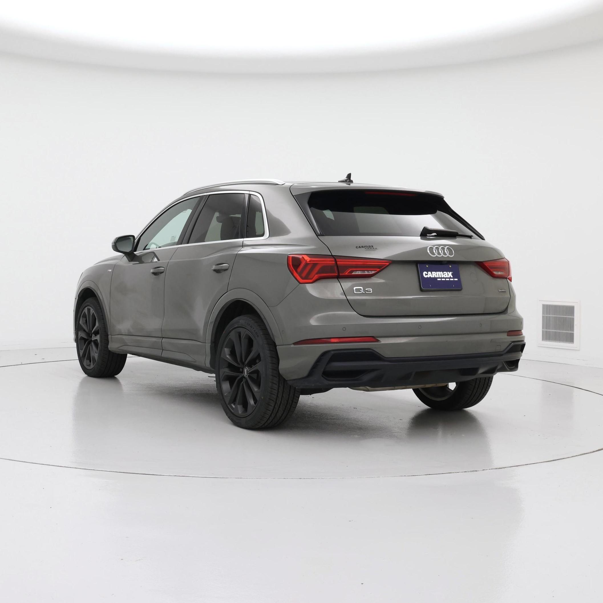 Thumbnail: 2020 Audi Q3 - 2