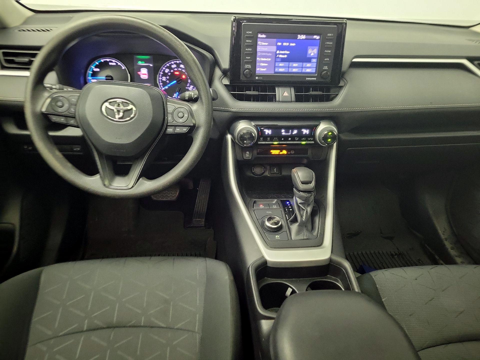 Thumbnail: 2021 Toyota RAV4 - 9