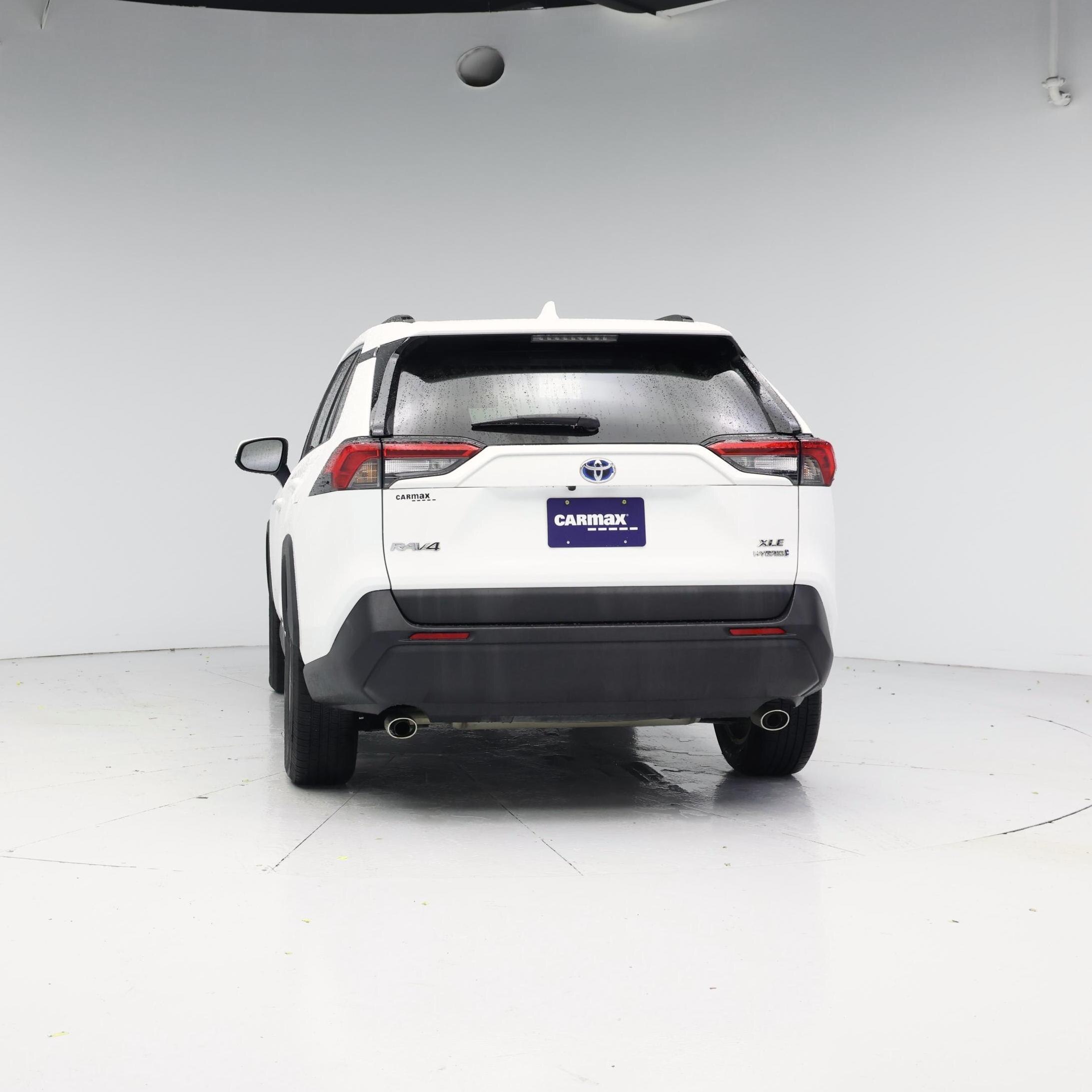 Thumbnail: 2021 Toyota RAV4 - 6