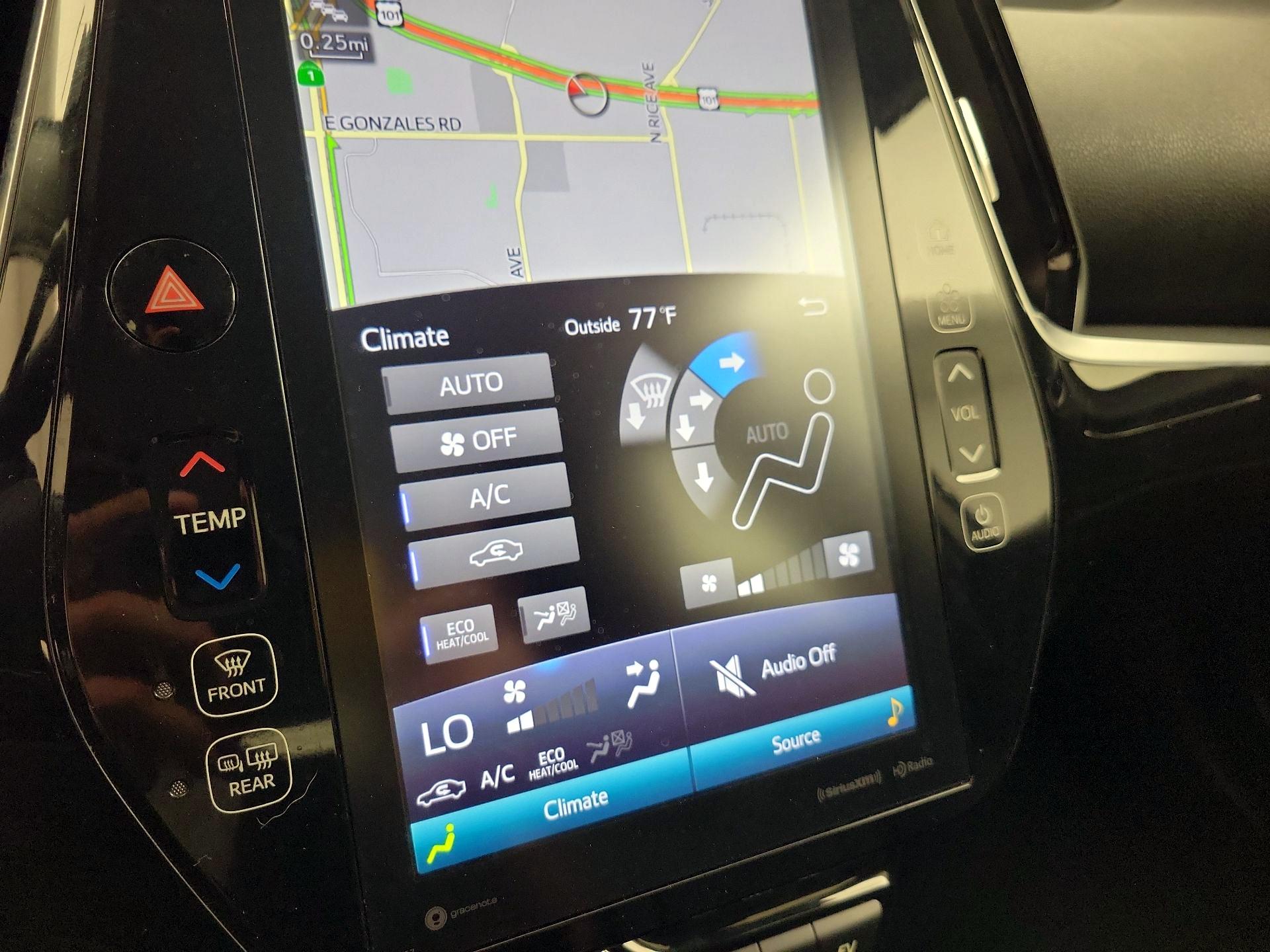 Thumbnail: 2021 Toyota Prius Prime - 17