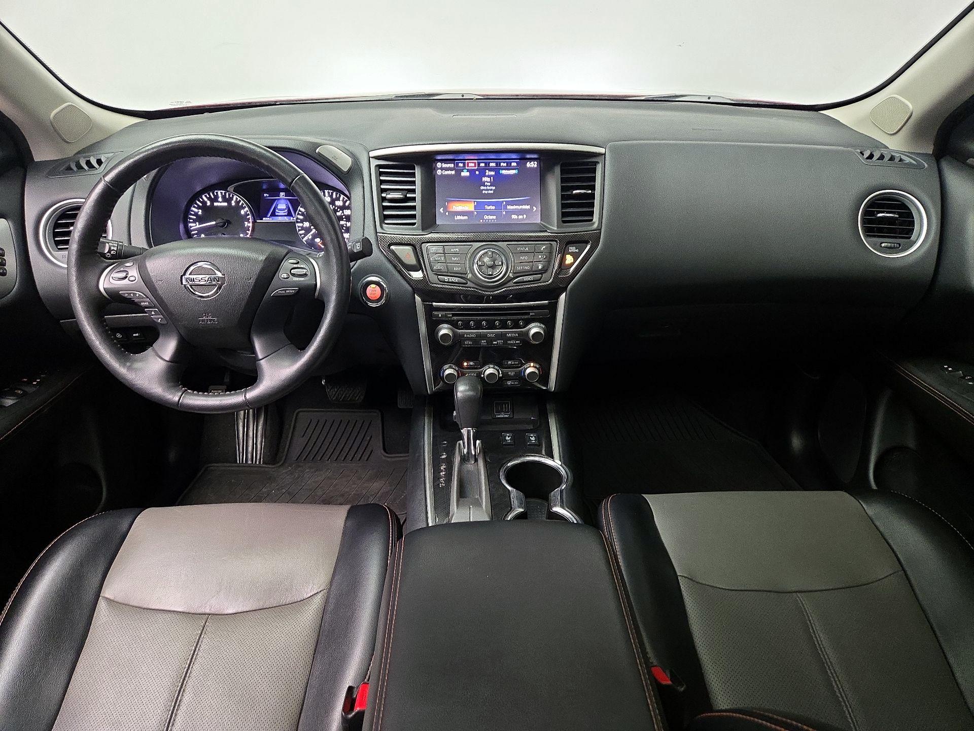 Thumbnail: 2020 Nissan Pathfinder - 9