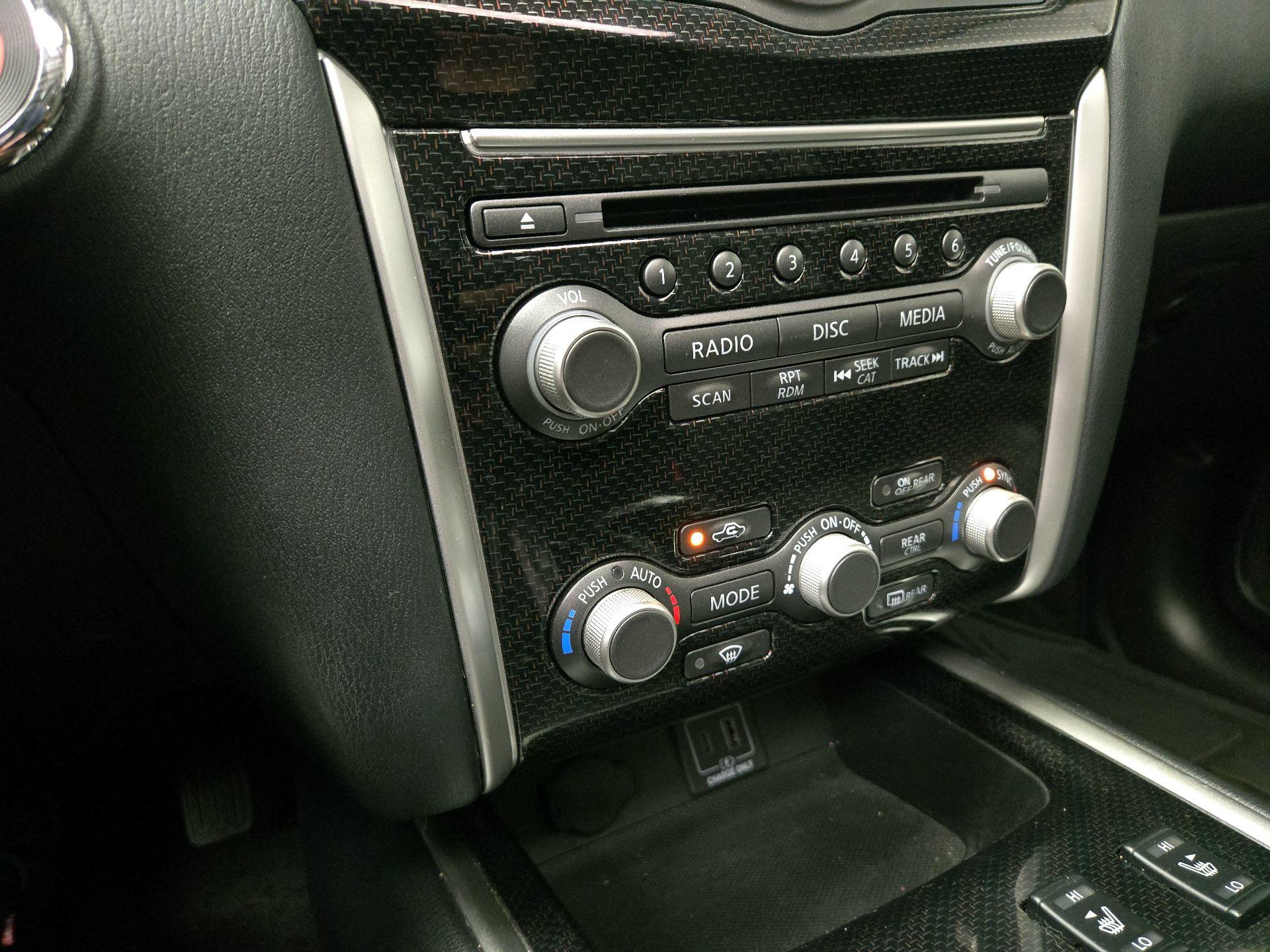 Thumbnail: 2020 Nissan Pathfinder - 17