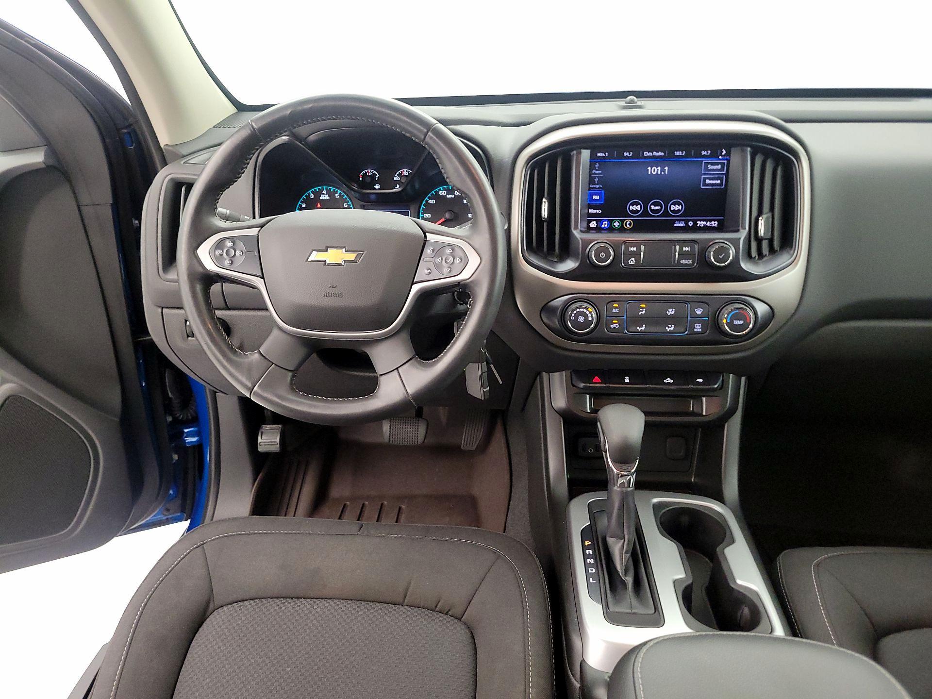 Thumbnail: 2022 Chevrolet Colorado - 10