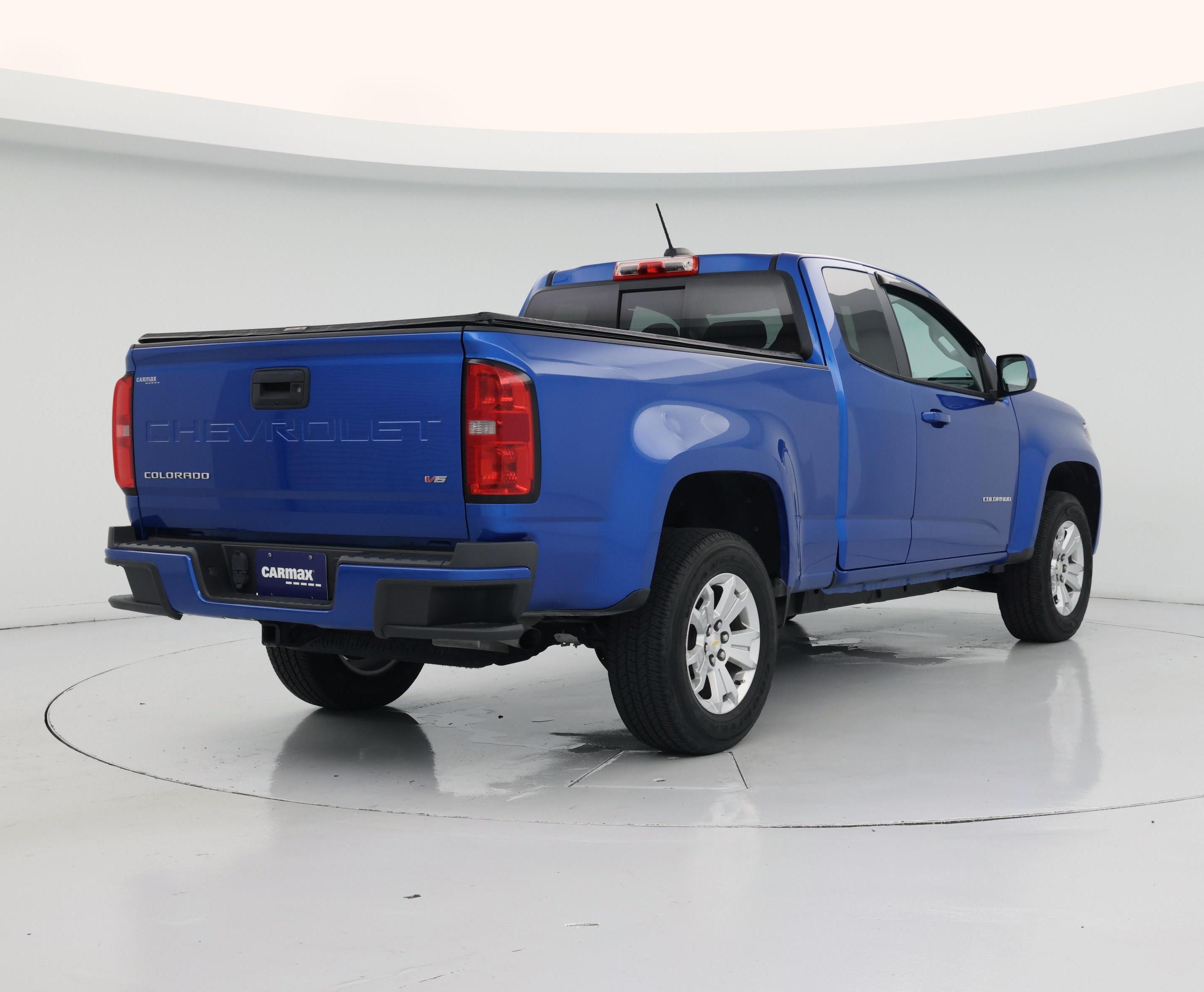 Thumbnail: 2022 Chevrolet Colorado - 8