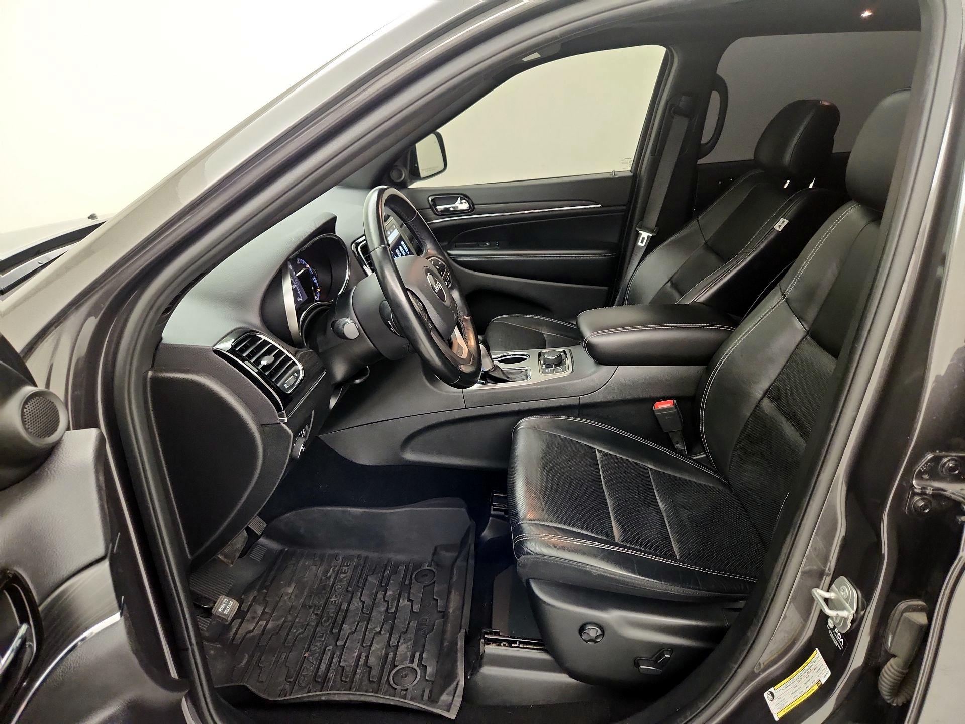 Thumbnail: 2021 Jeep Grand Cherokee - 11