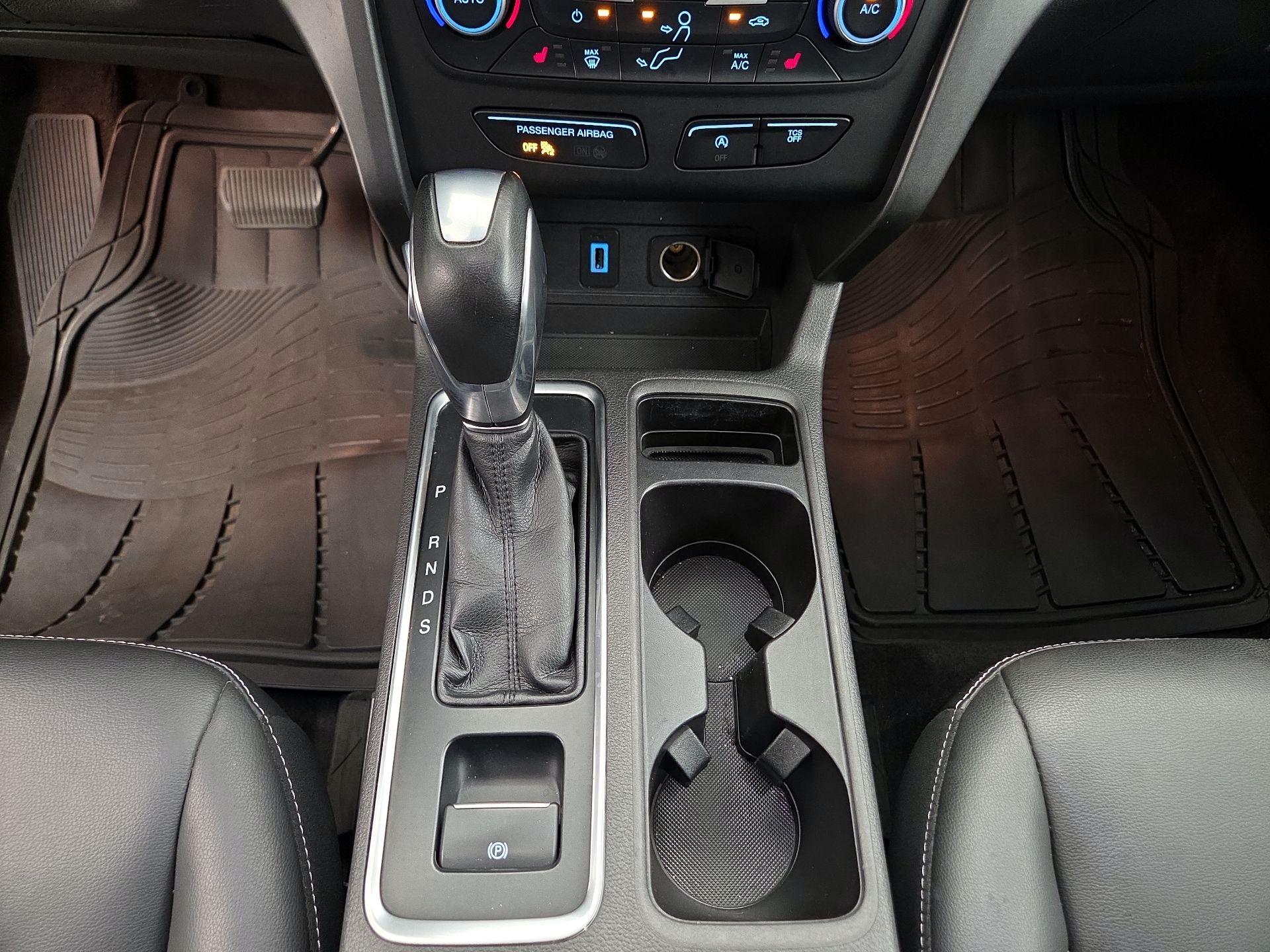 Thumbnail: 2019 Ford Escape - 17