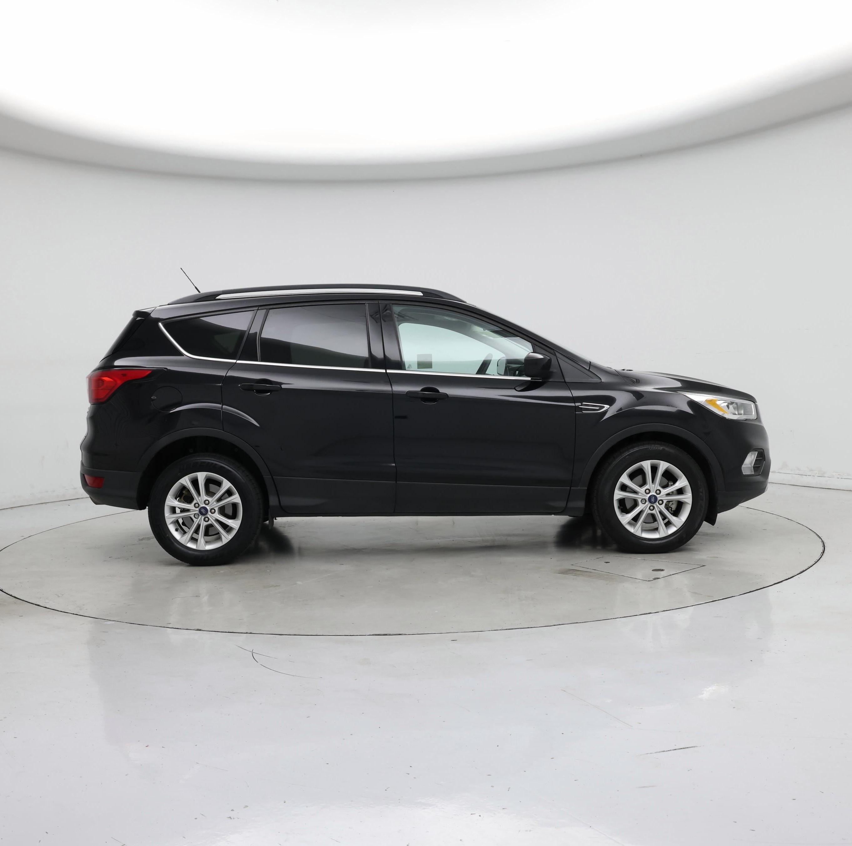 Thumbnail: 2019 Ford Escape - 7