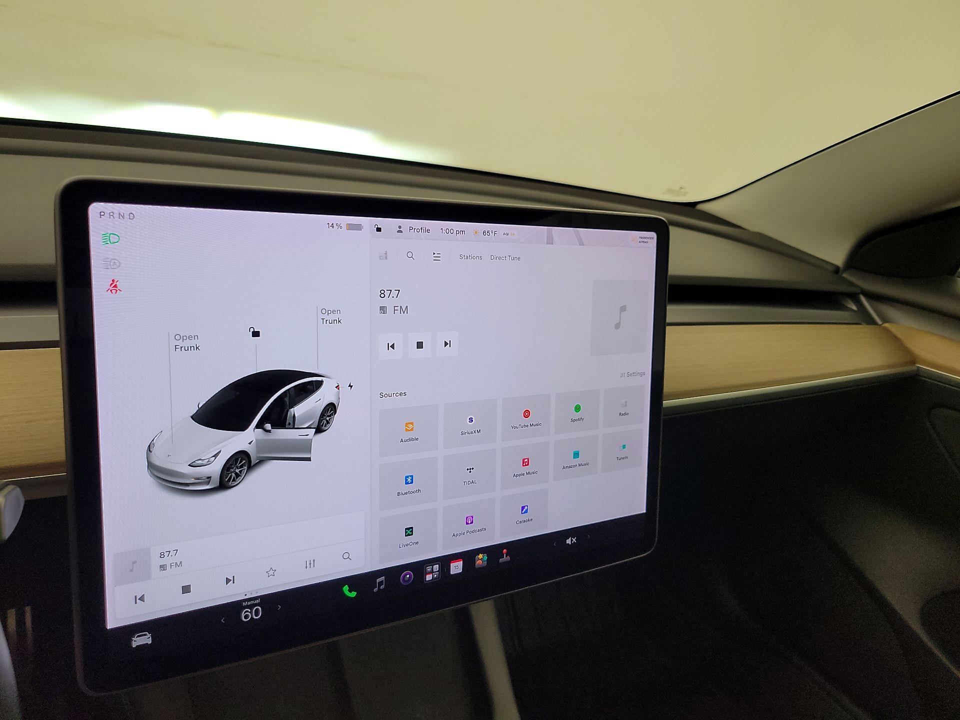 Thumbnail: 2021 Tesla Model 3 - 15