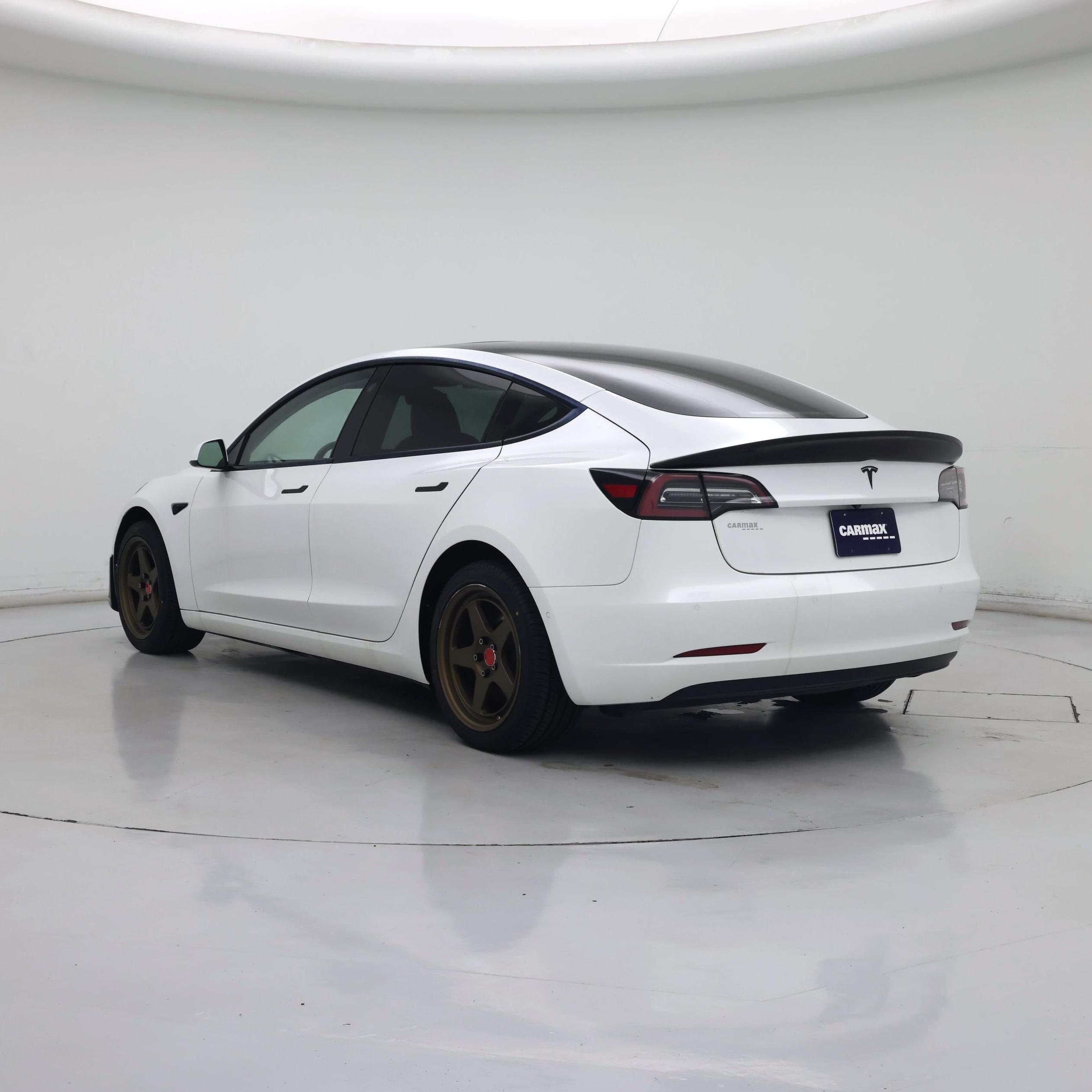 Thumbnail: 2021 Tesla Model 3 - 2