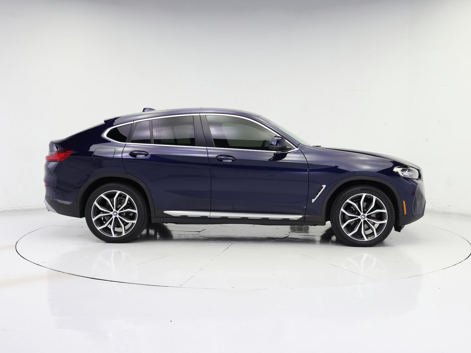 2023 BMW X4 30i - Photo 8