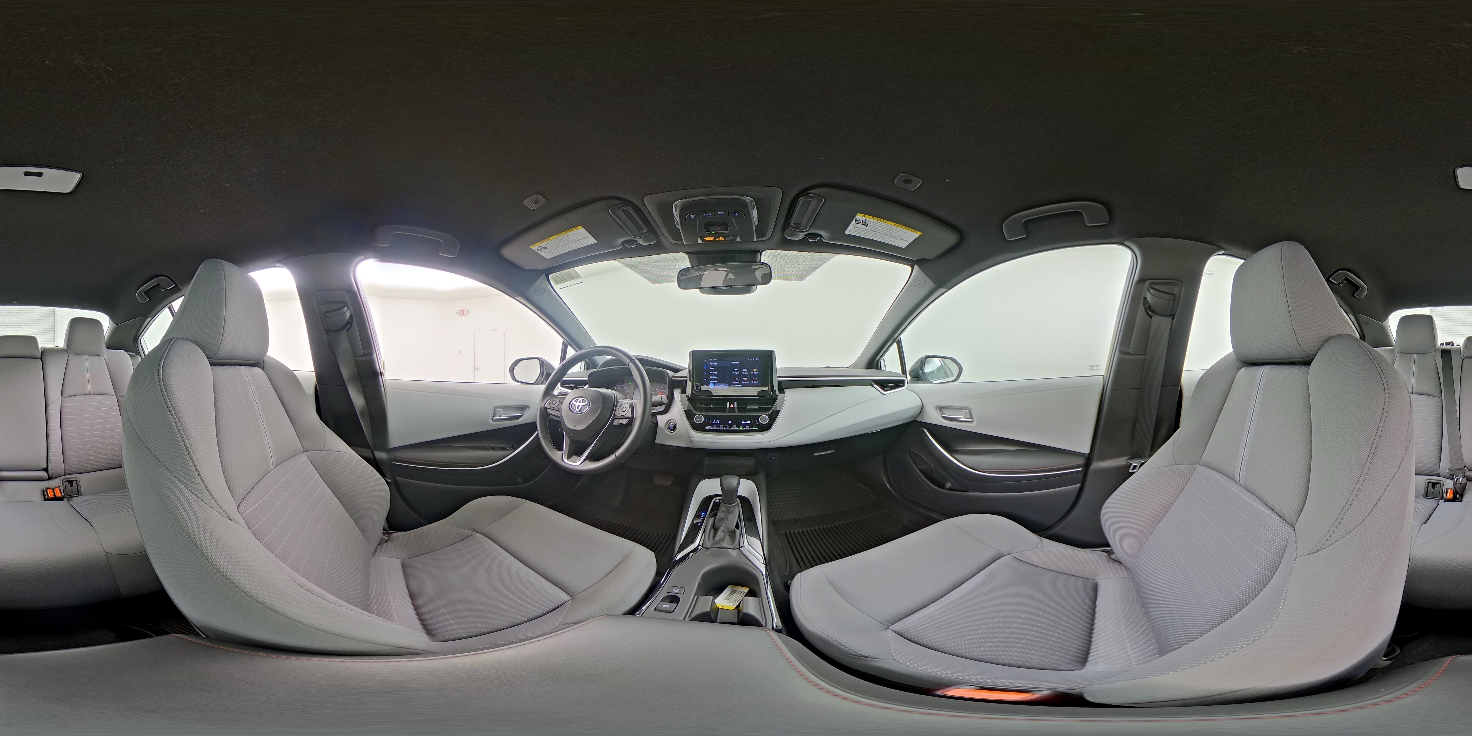 2025 Toyota Corolla SE - Photo 24