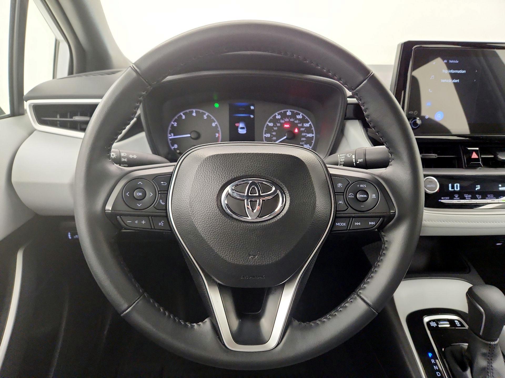 Thumbnail: 2025 Toyota Corolla - 10