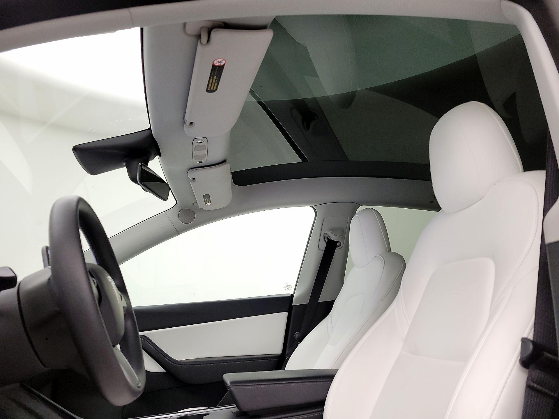 Thumbnail: 2021 Tesla Model Y - 18