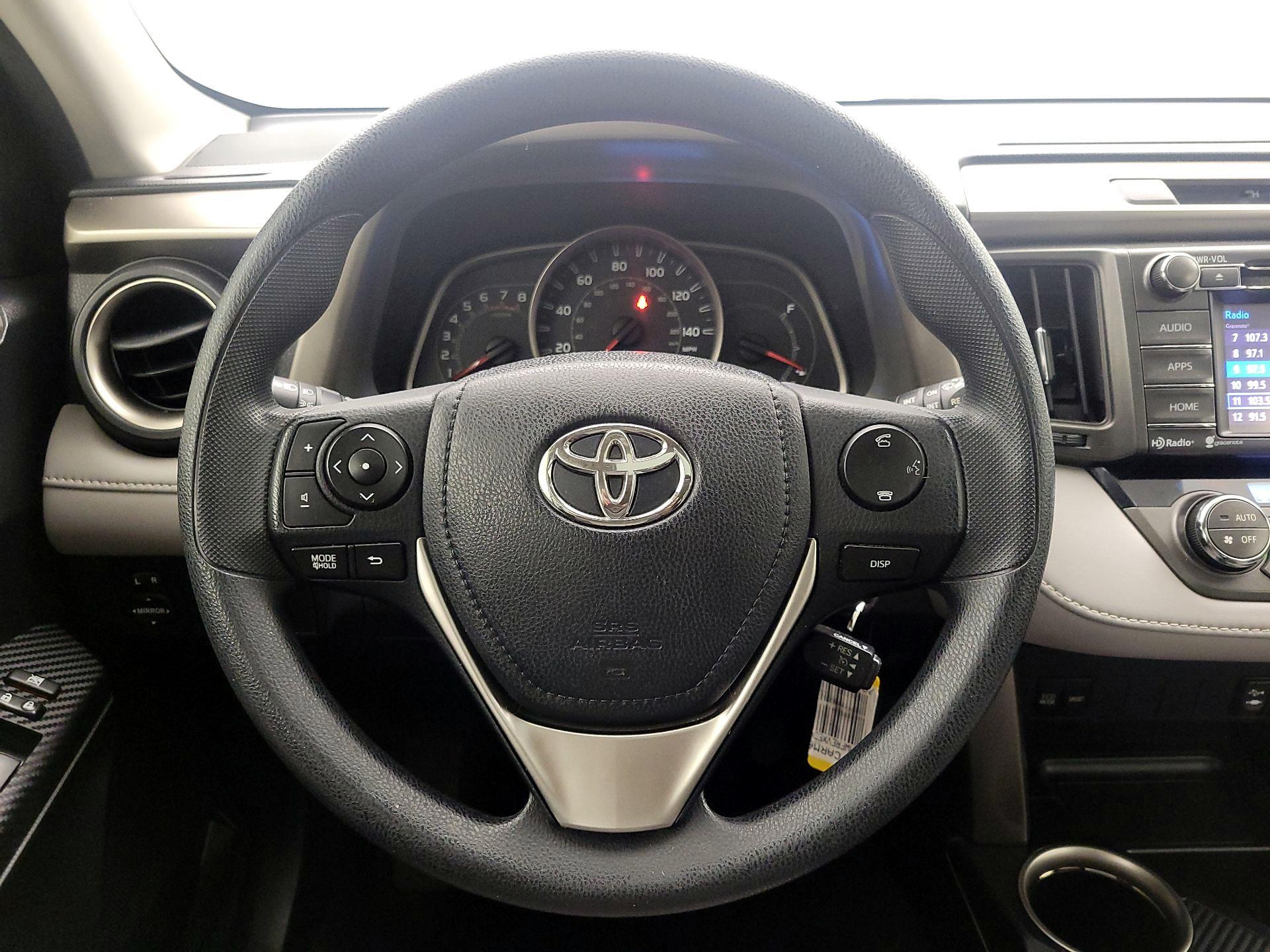 Thumbnail: 2014 Toyota RAV4 - 10