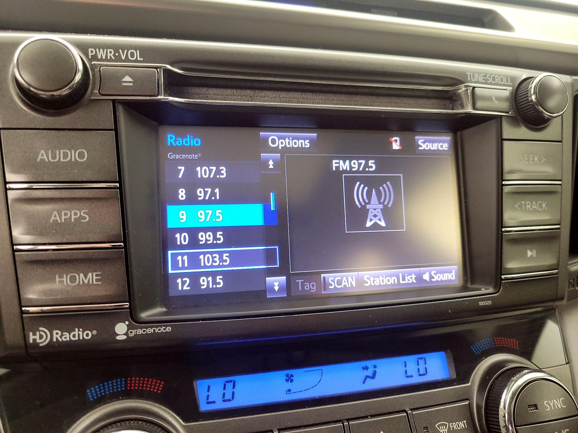 Thumbnail: 2014 Toyota RAV4 - 15