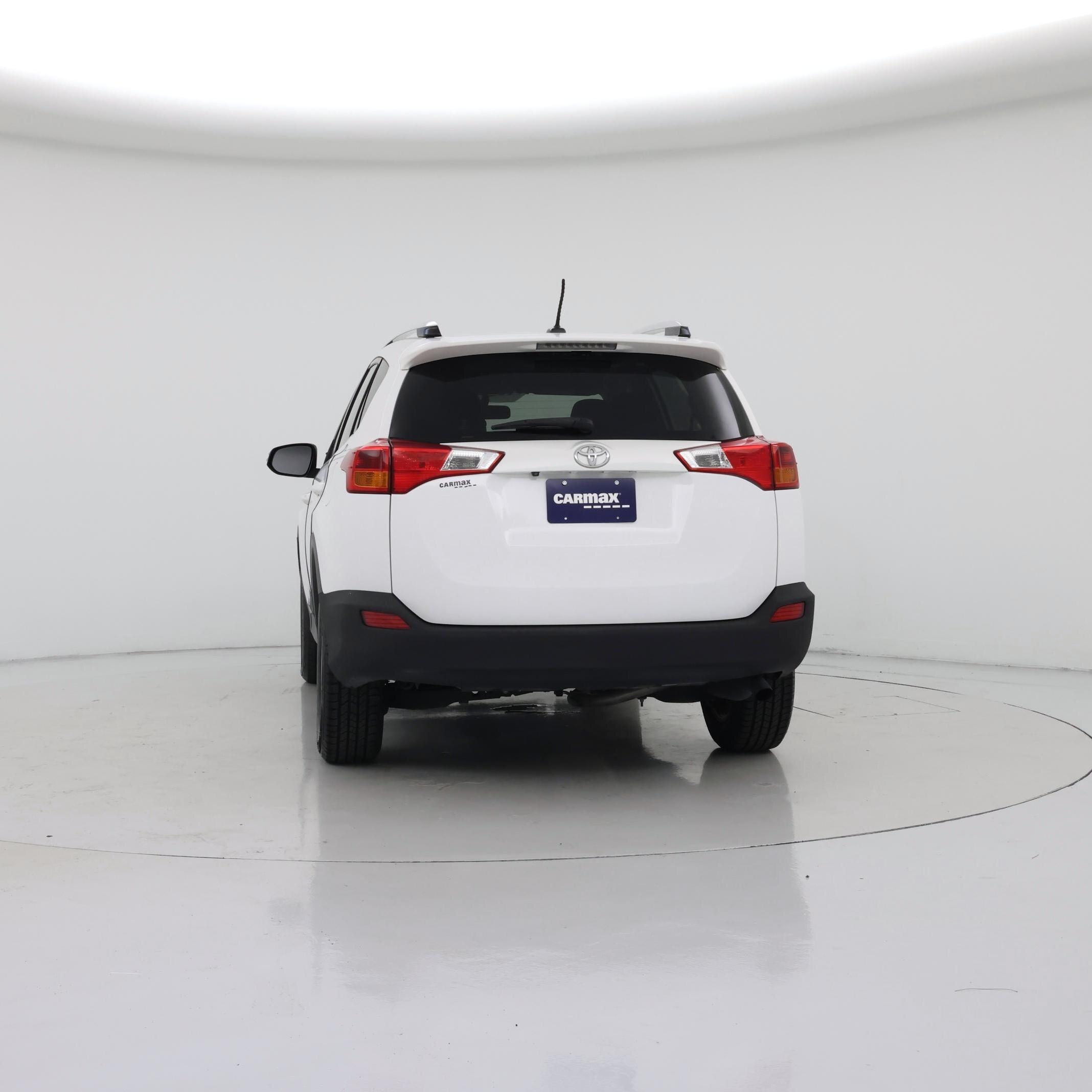 Thumbnail: 2014 Toyota RAV4 - 6