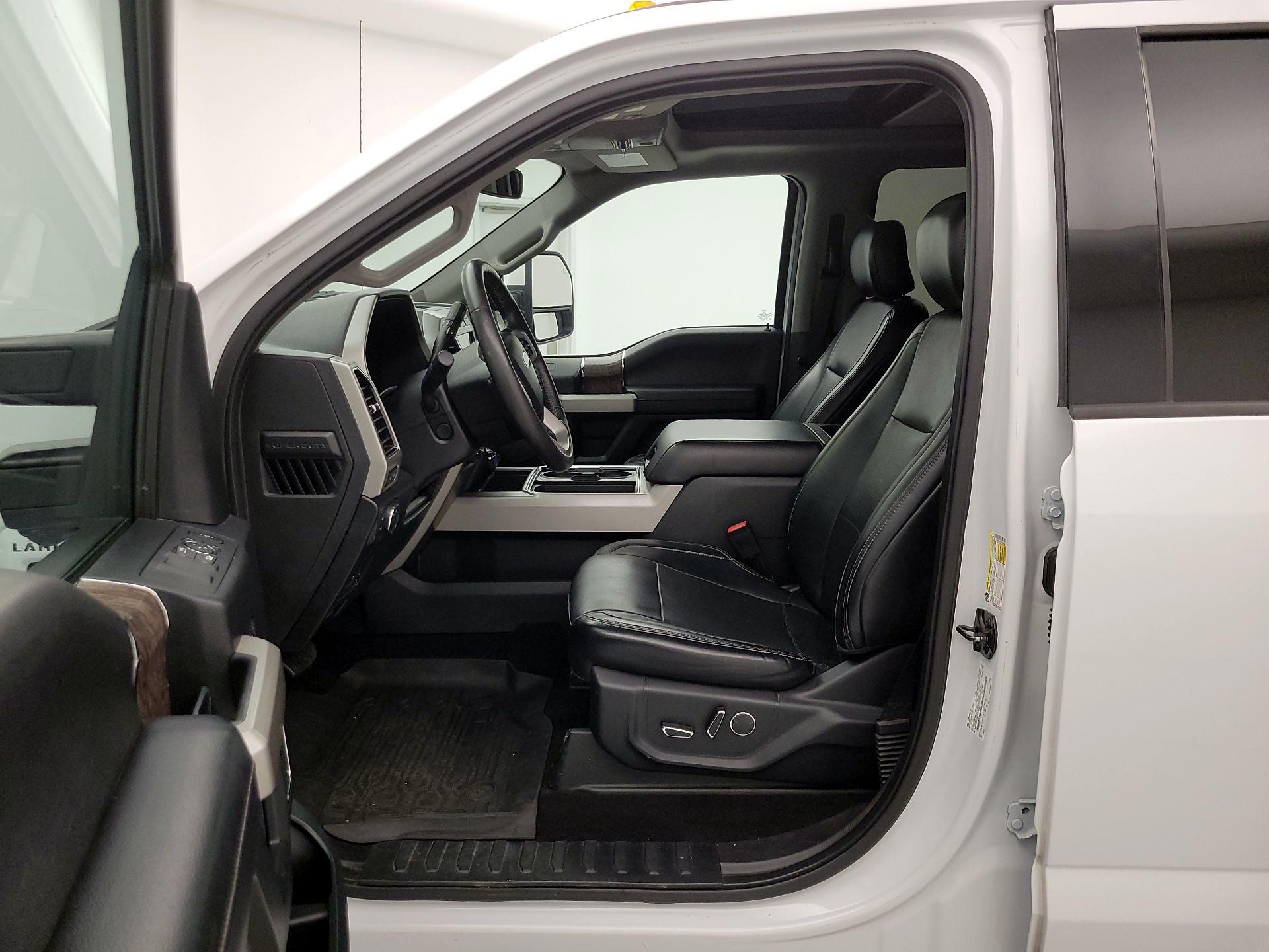 Thumbnail: 2019 Ford F-350 - 11