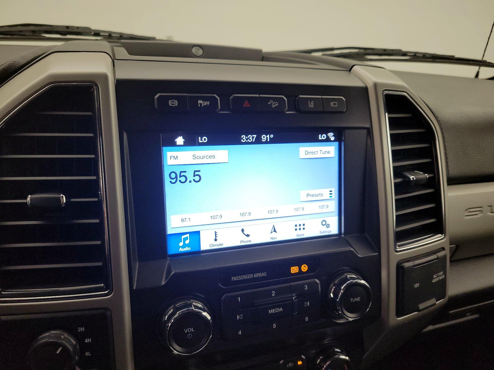Thumbnail: 2019 Ford F-350 - 16