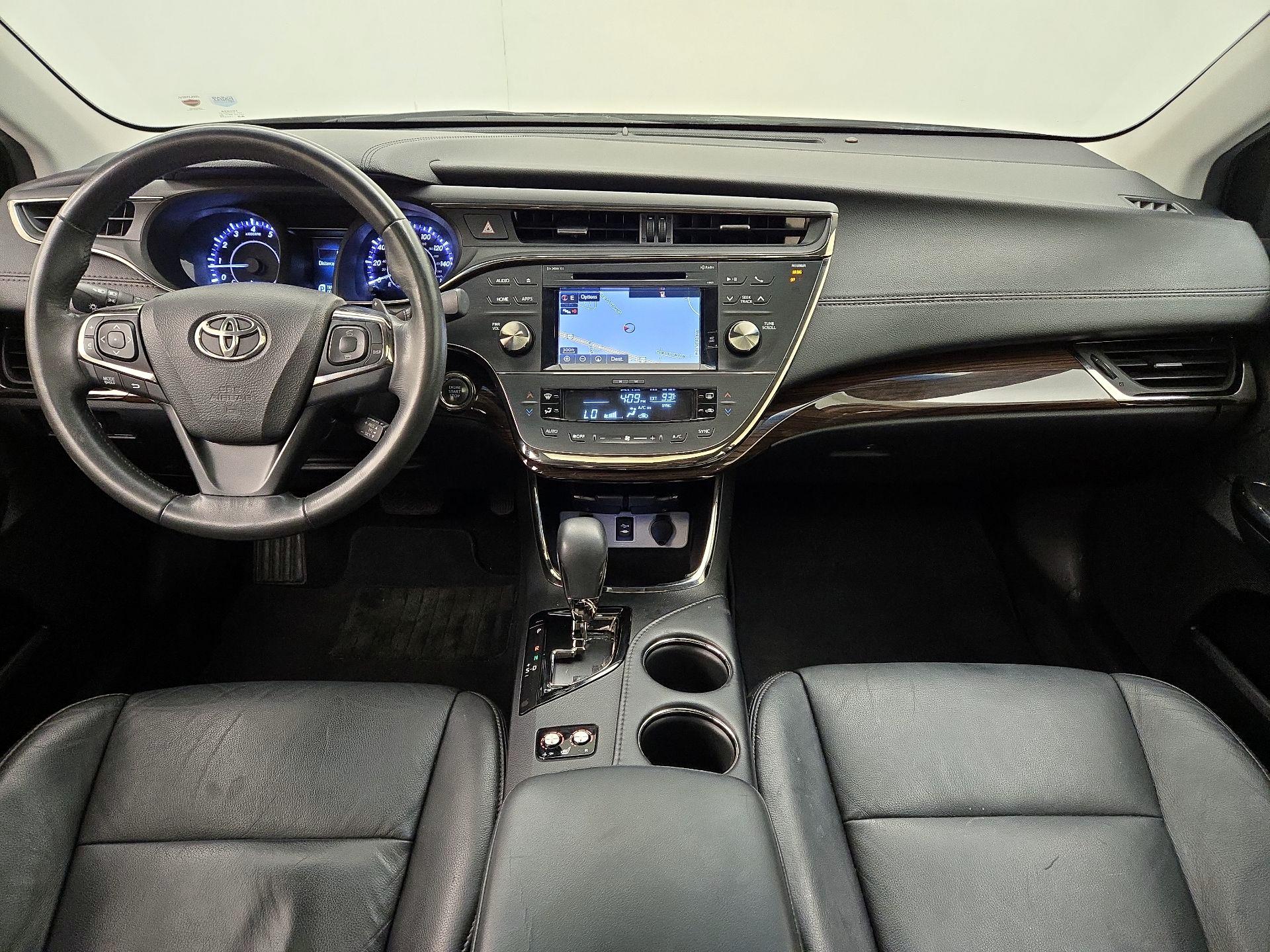 Thumbnail: 2015 Toyota Avalon - 9