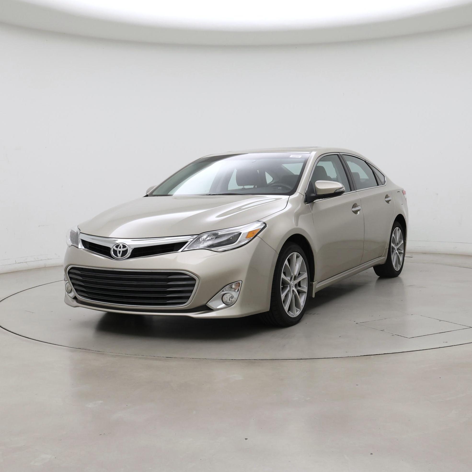 Thumbnail: 2015 Toyota Avalon - 4