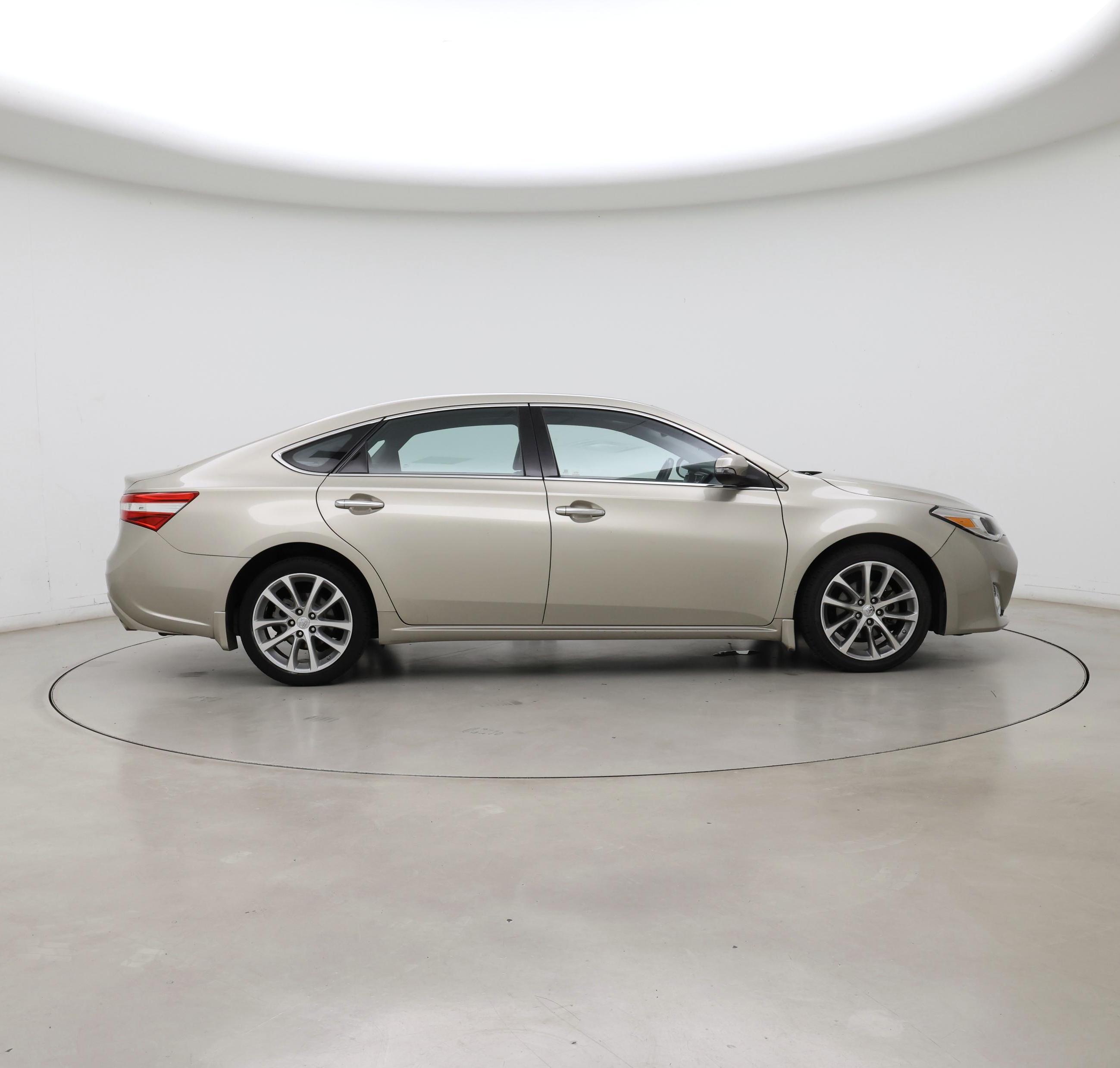Thumbnail: 2015 Toyota Avalon - 7