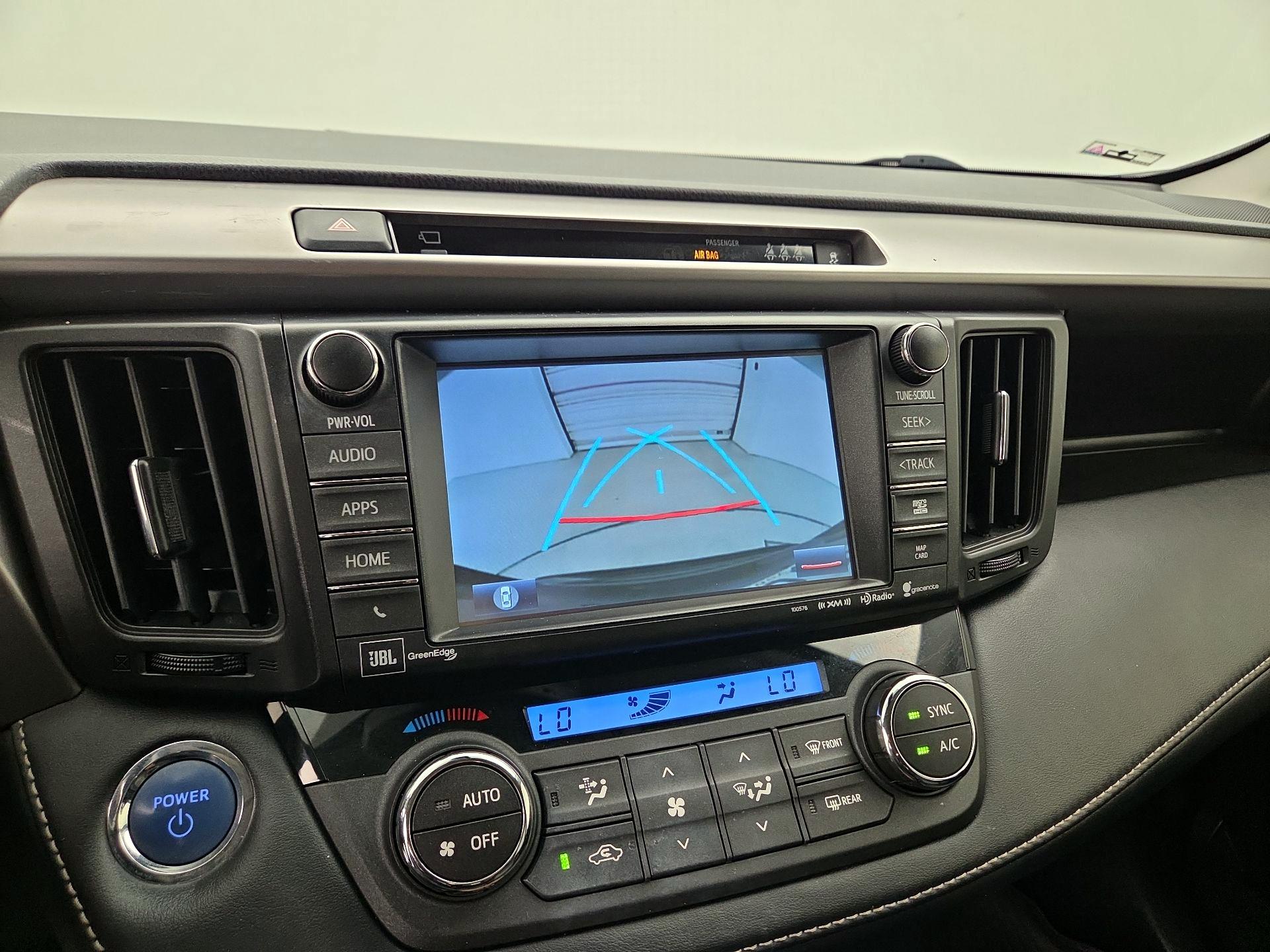 Thumbnail: 2017 Toyota RAV4 - 15