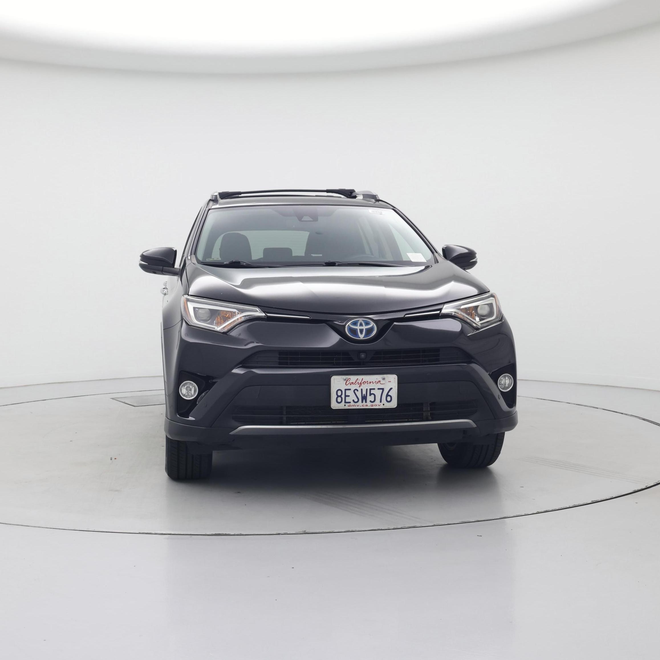 Thumbnail: 2017 Toyota RAV4 - 5