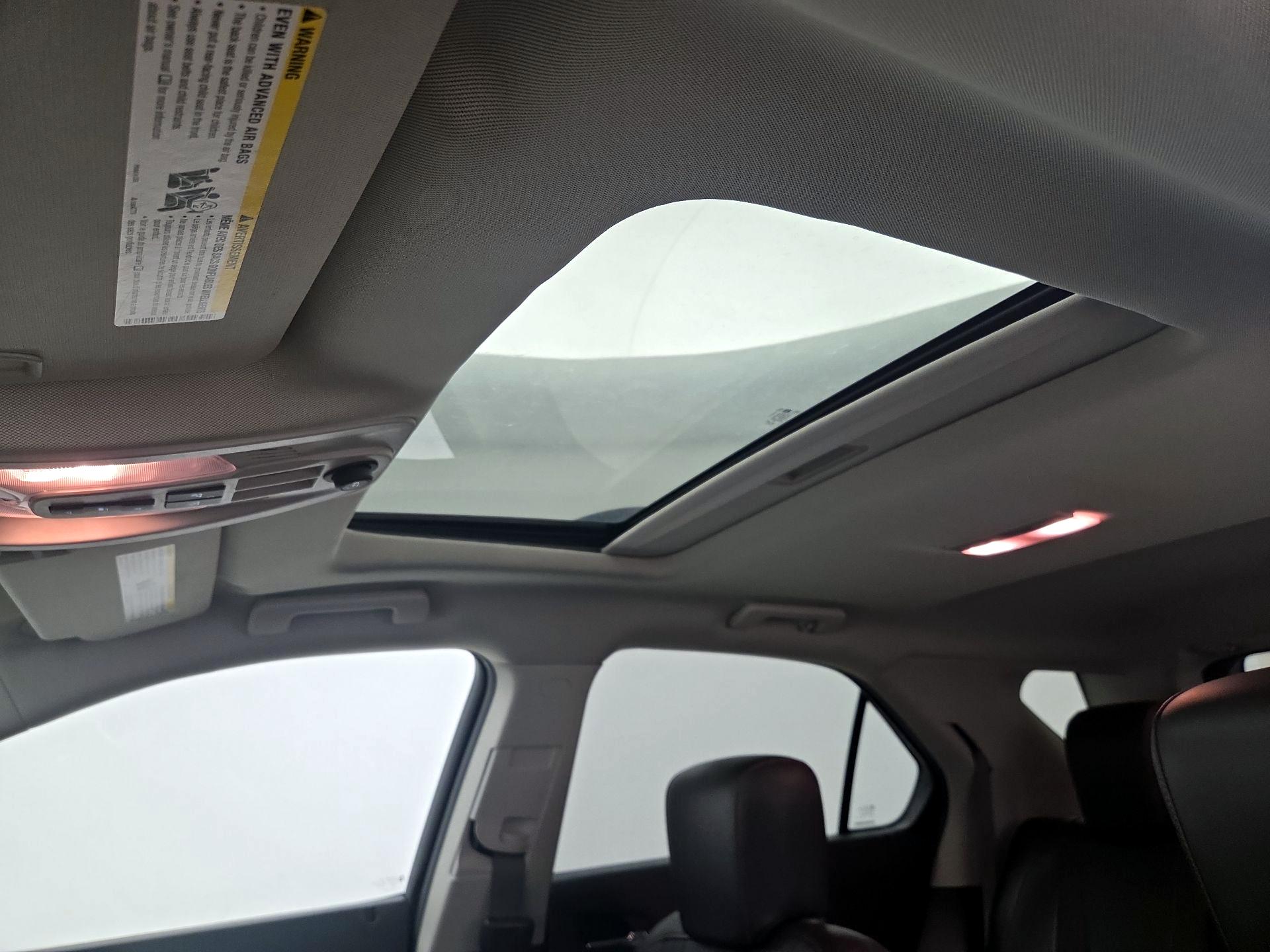 Thumbnail: 2015 Chevrolet Equinox - 19