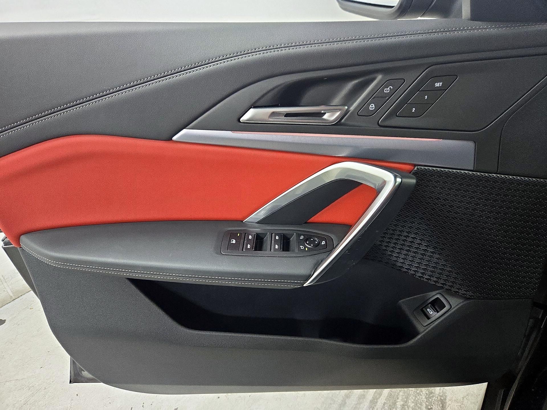 Thumbnail: 2025 BMW X1 - 12