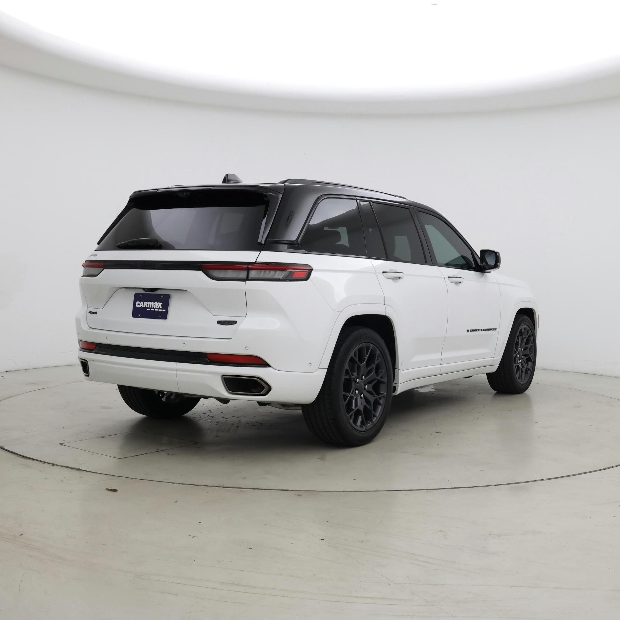 Thumbnail: 2025 Jeep Grand Cherokee - 8