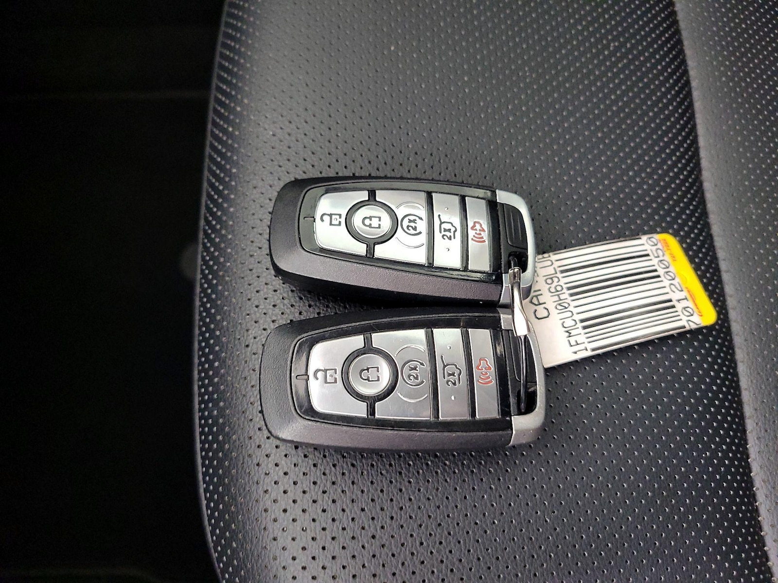 2020 Ford Escape SEL - Photo 24