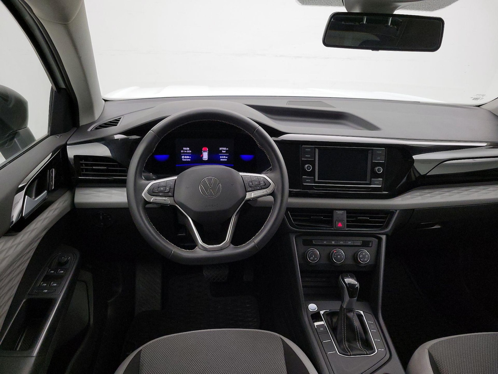 2022 Volkswagen Taos S - Photo 11