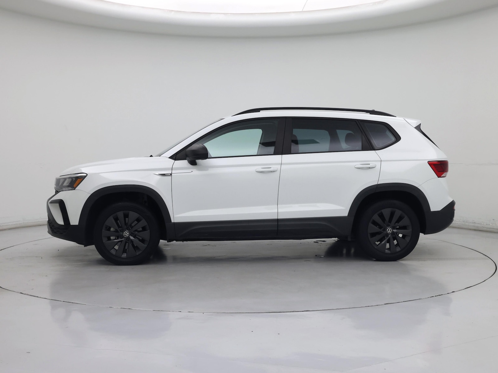 2022 Volkswagen Taos S - Photo 4