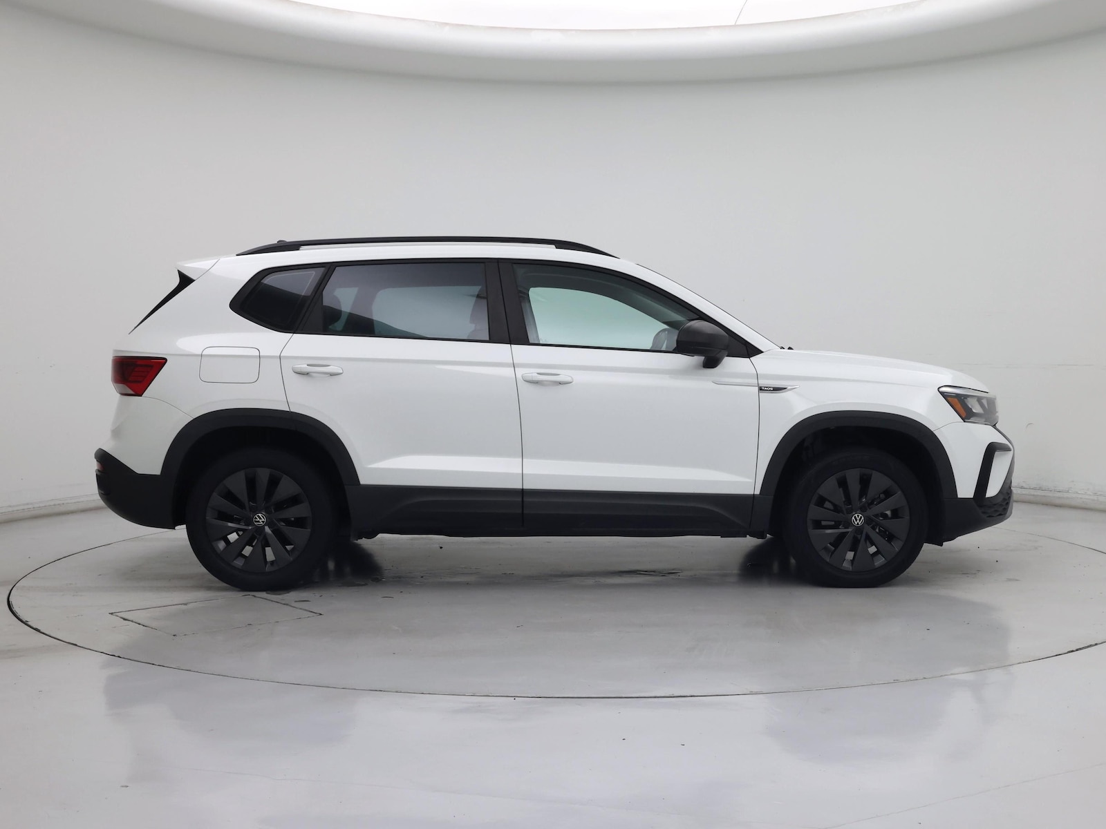 2022 Volkswagen Taos S - Photo 8