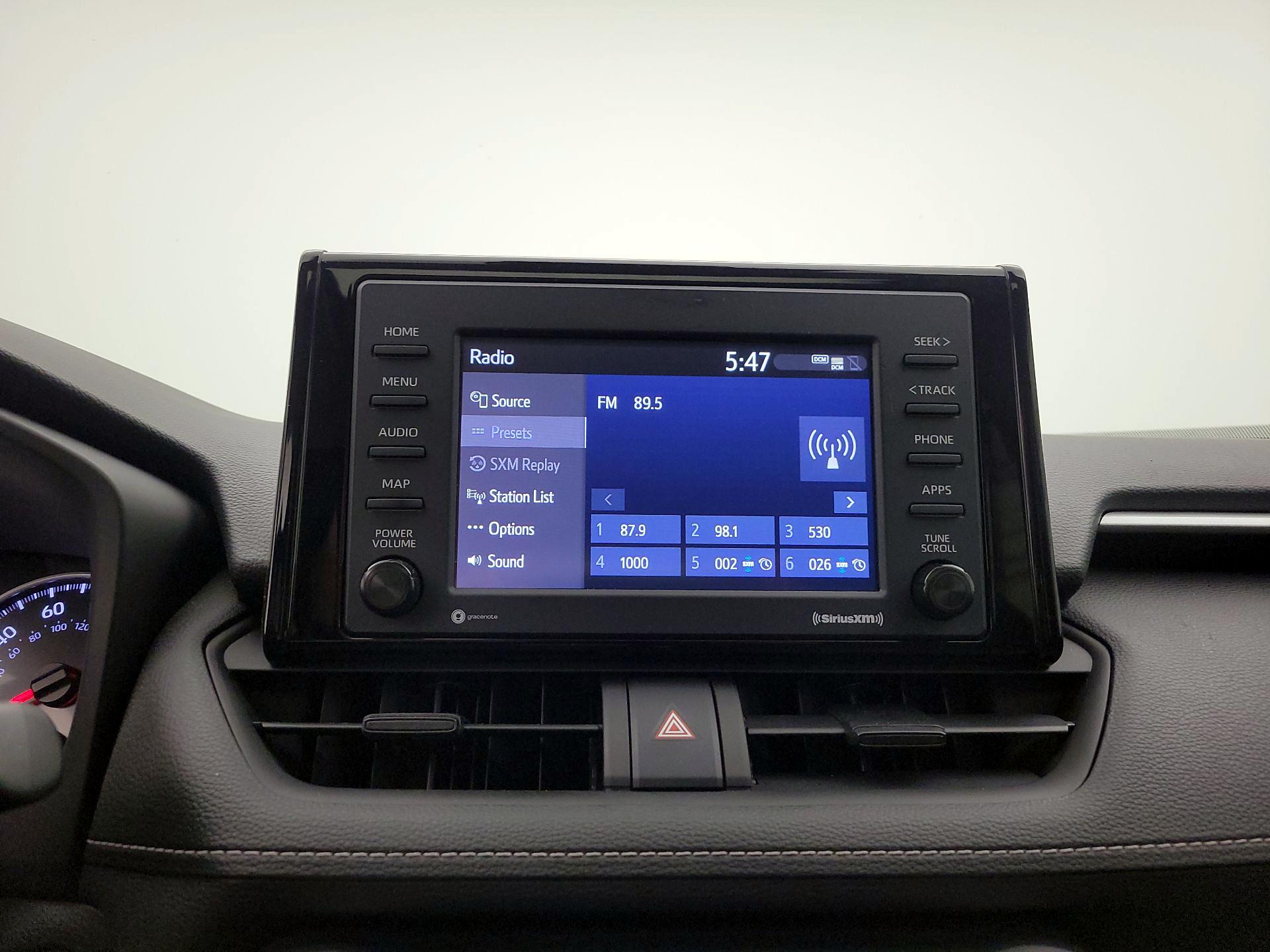 Thumbnail: 2021 Toyota RAV4 - 15
