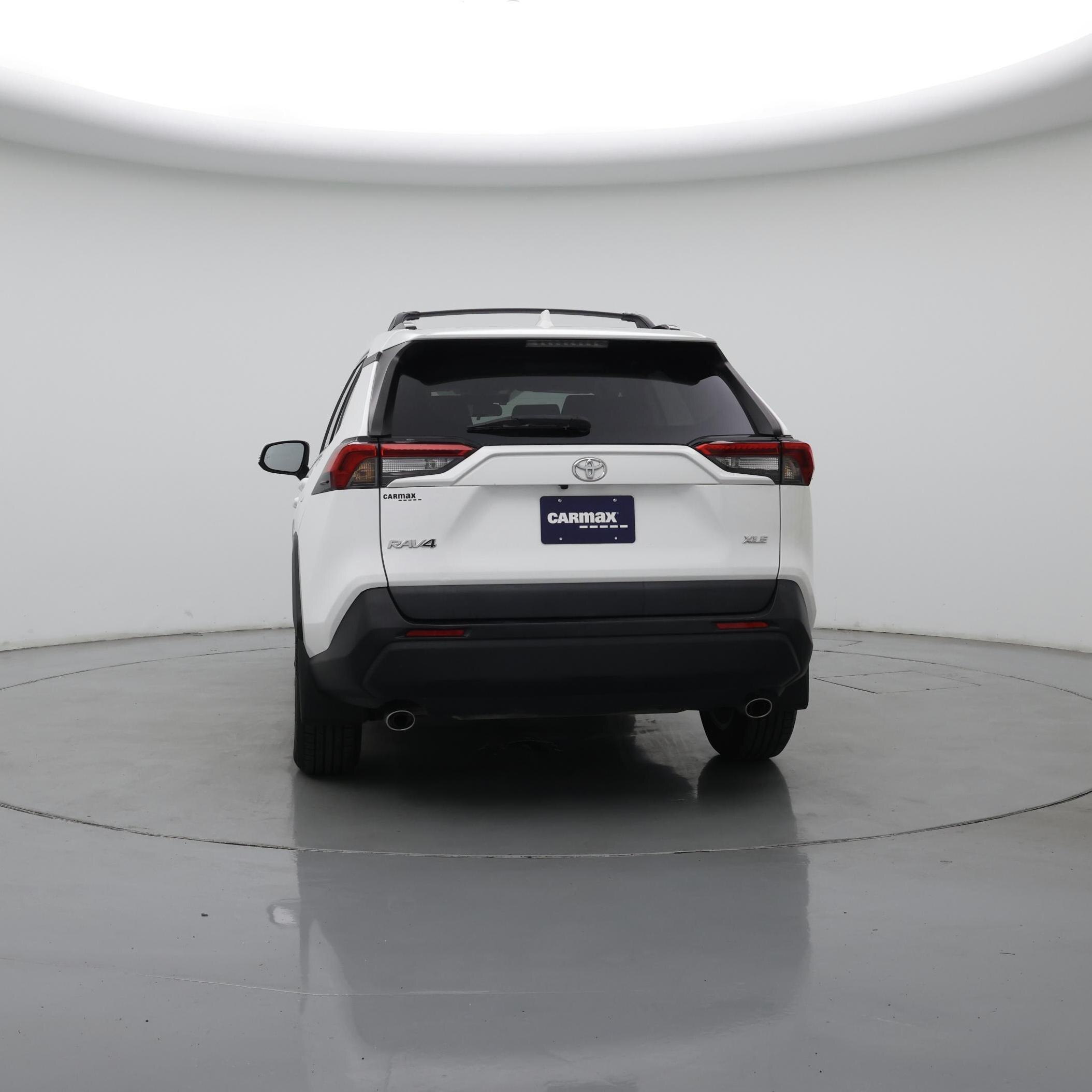 Thumbnail: 2021 Toyota RAV4 - 6