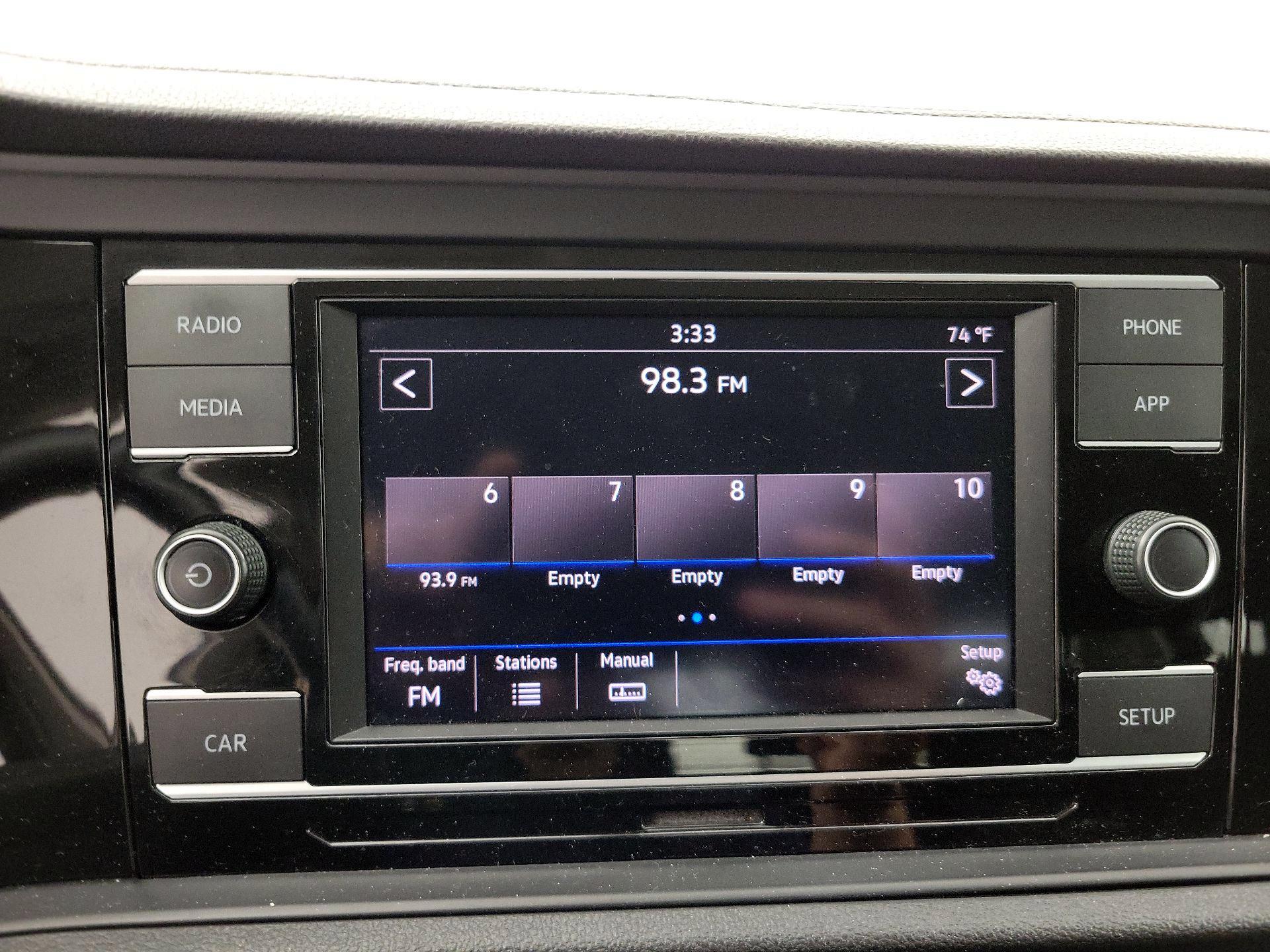 Thumbnail: 2019 Volkswagen Jetta - 15