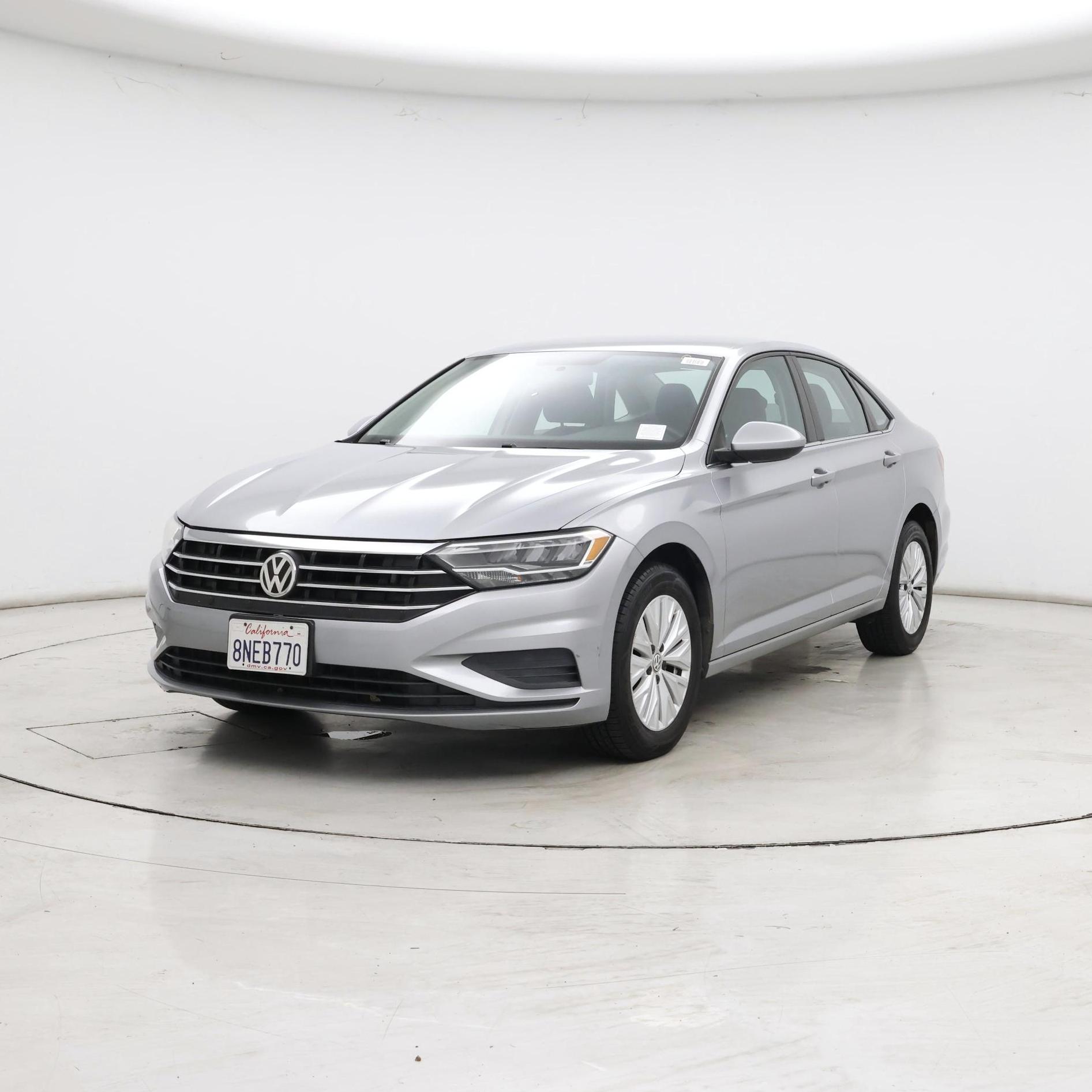 Thumbnail: 2019 Volkswagen Jetta - 4