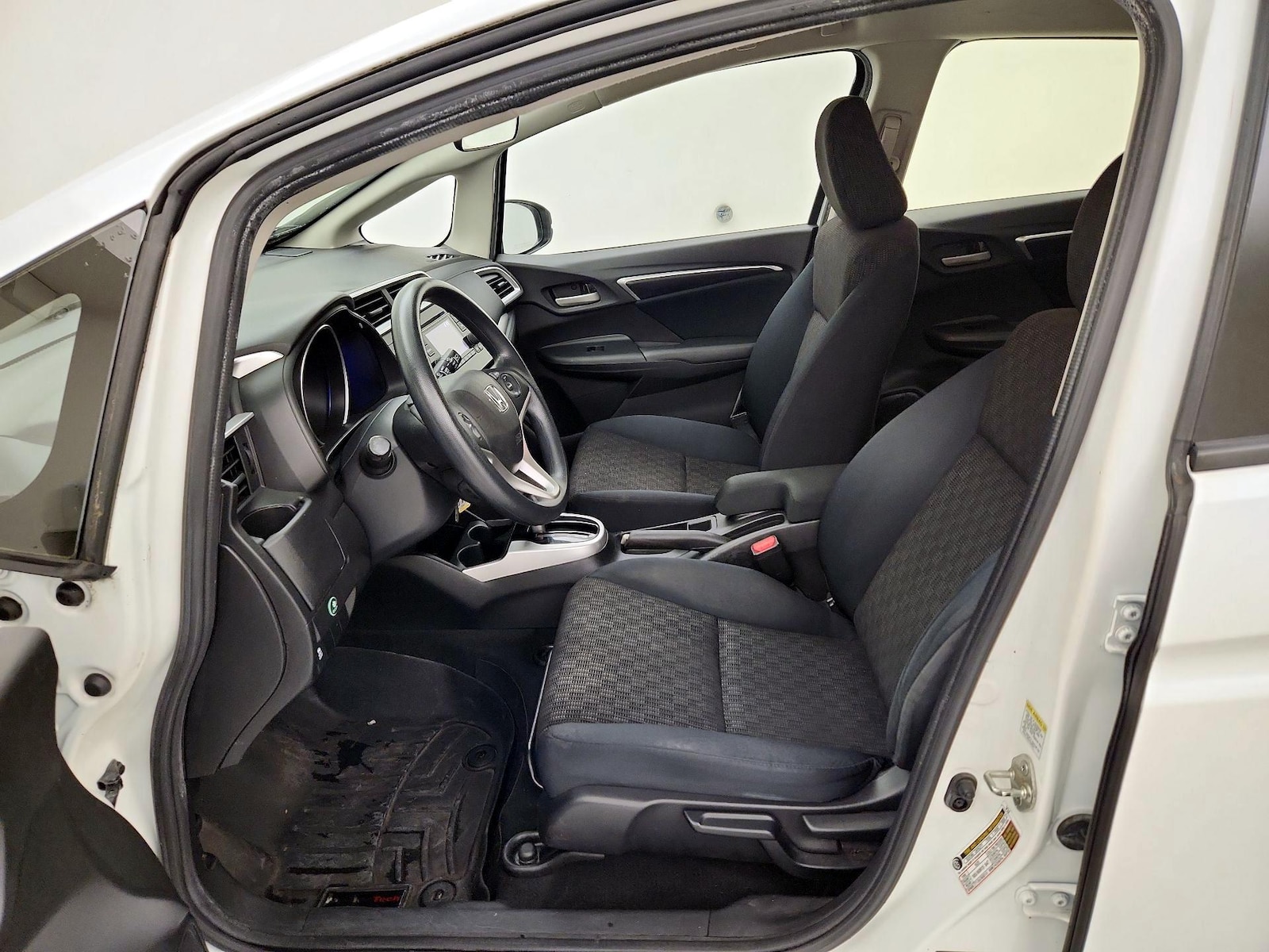 2016 Honda Fit LX - Photo 12